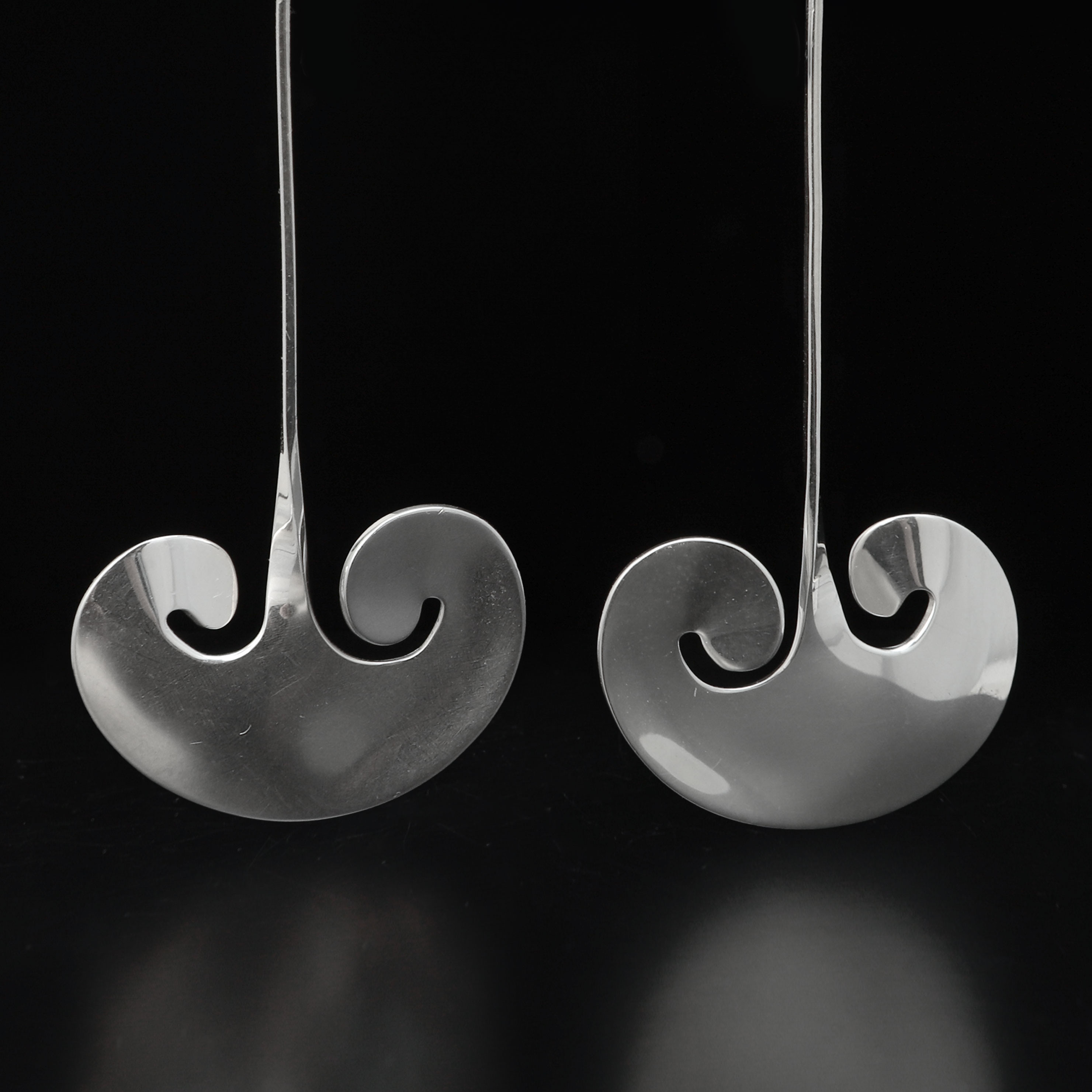 VIVIANNA TORUN BÜLOW-HÜBE. Örhängen, no 372 B, silver, Georg Jensen.