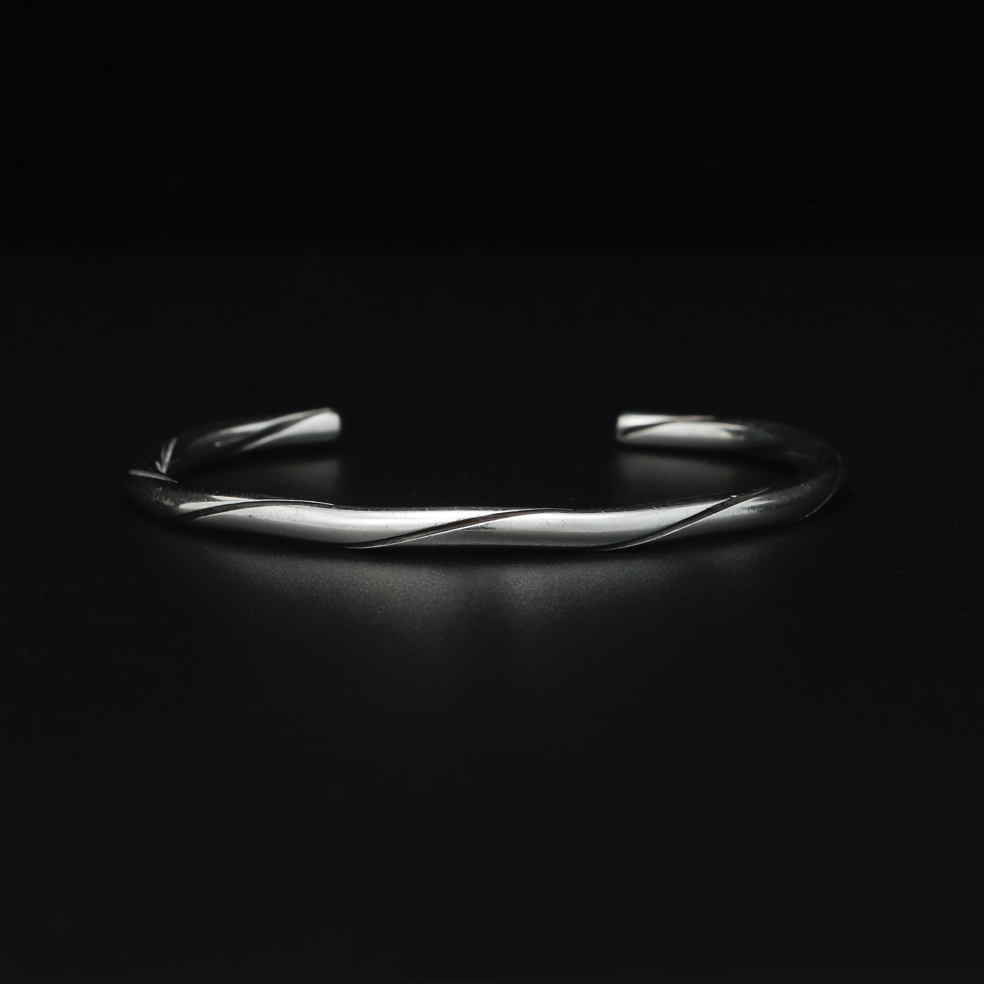ANDREAS MIKKELSEN. Armring, no A 80, silver, Georg Jensen.