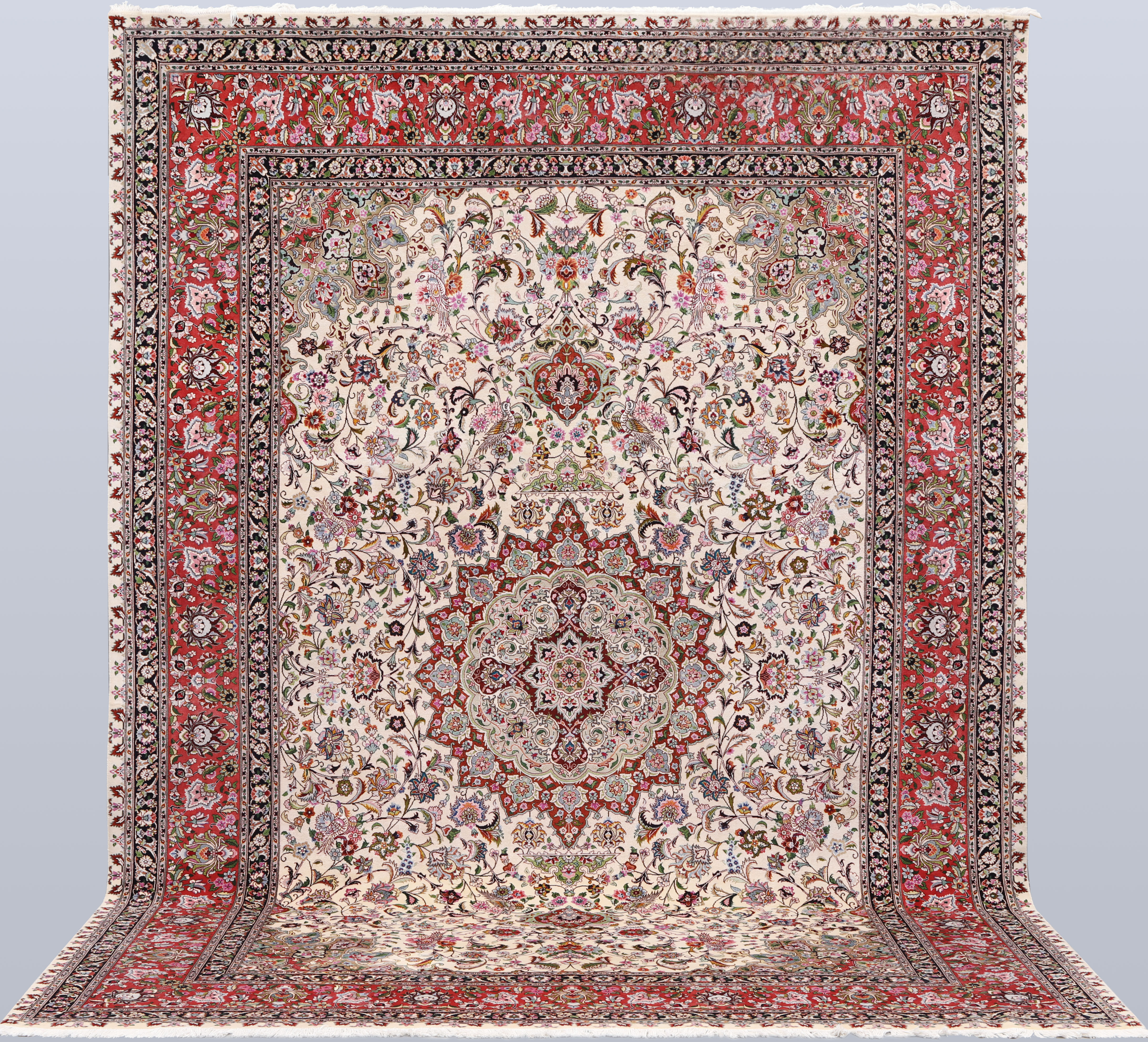 ORIENTMATTA. Figural Täbriz s.k 50 radj med silkeinslag ca 500.000 knutar / kvm, 356 x 251 cm.