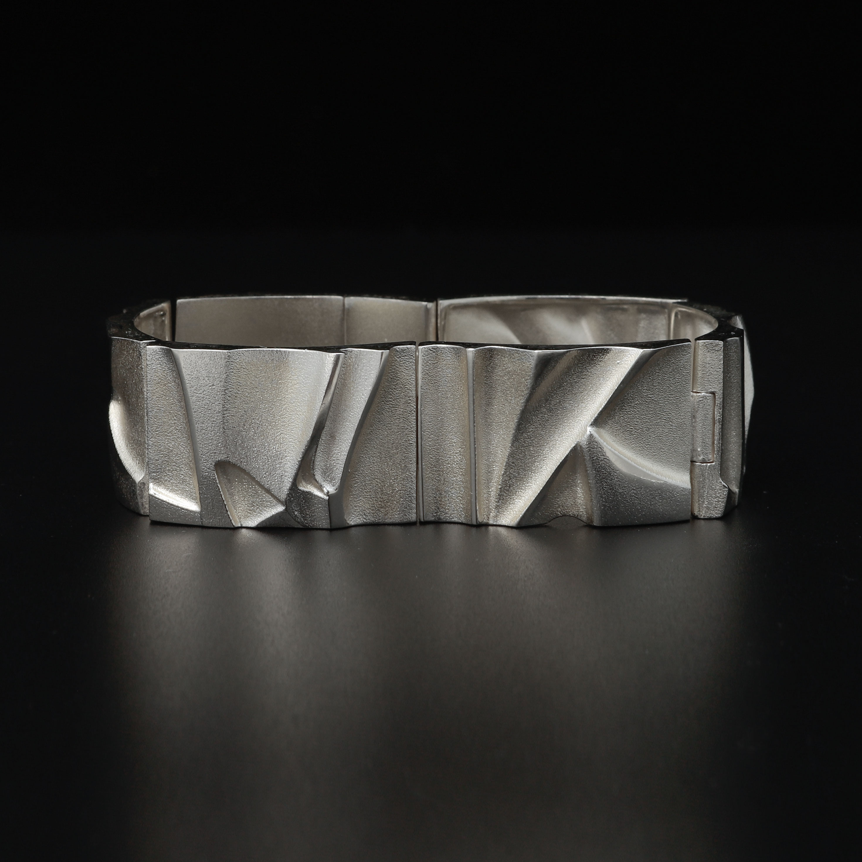 BJÖRN WECKSTRÖM. Armlänk, örhängen och ring, silver, Lapponia, Helsingfors, 1980-2000-tal.