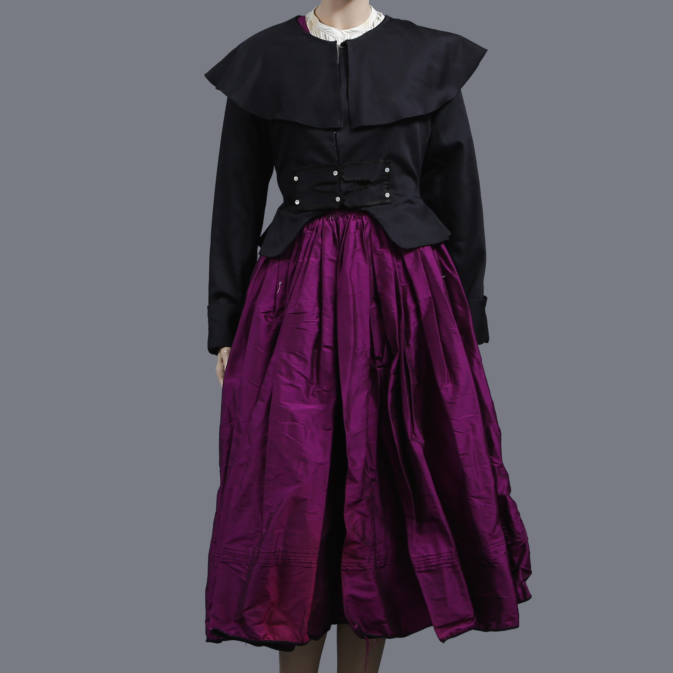 TRADITIONELL FOLKDRÄKT, BISKUPIN POLEN, 1900-TAL.