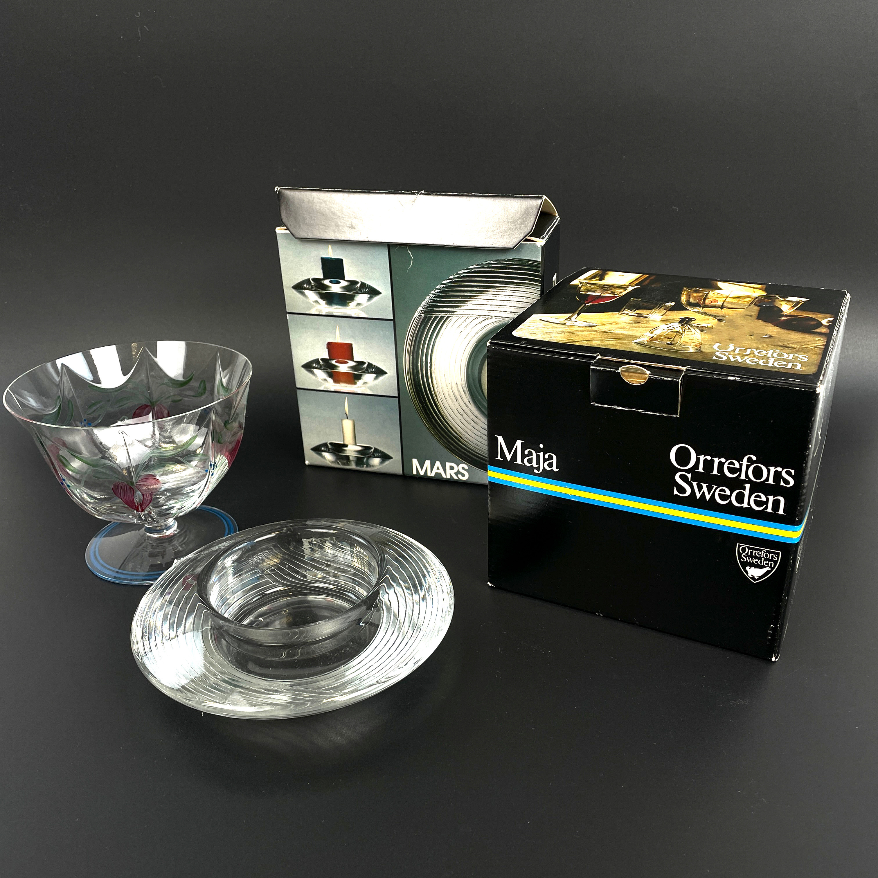 SKÅL/LJUSFAT, 2 st, glas, Eva Englund för Orrefors samt Jorma Vennola Ahlström för Iittala.