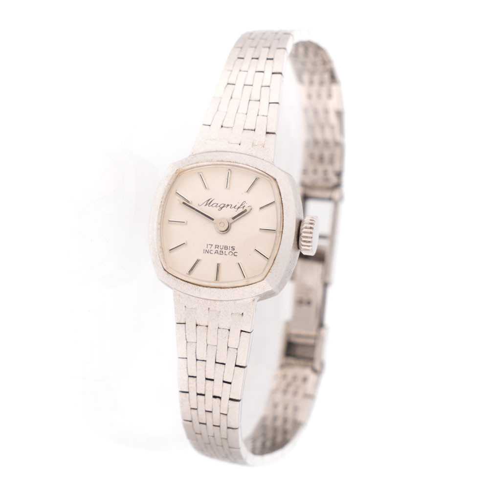 MAGNIFIC. Armbandsur, Silver, 1900-tal.