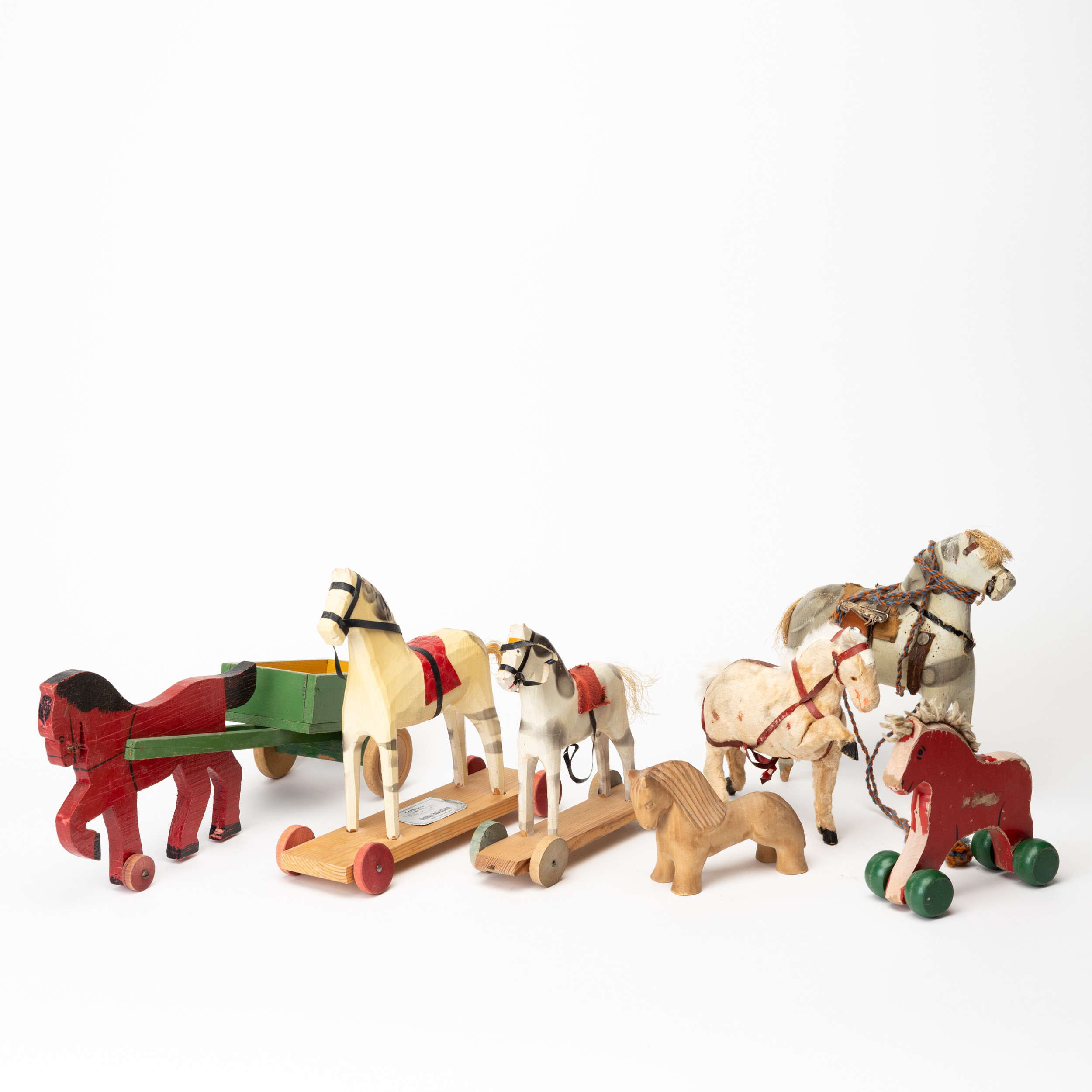 LEKSAKSHÄSTAR, 7 st, olika tillverkare, 1900-tal.