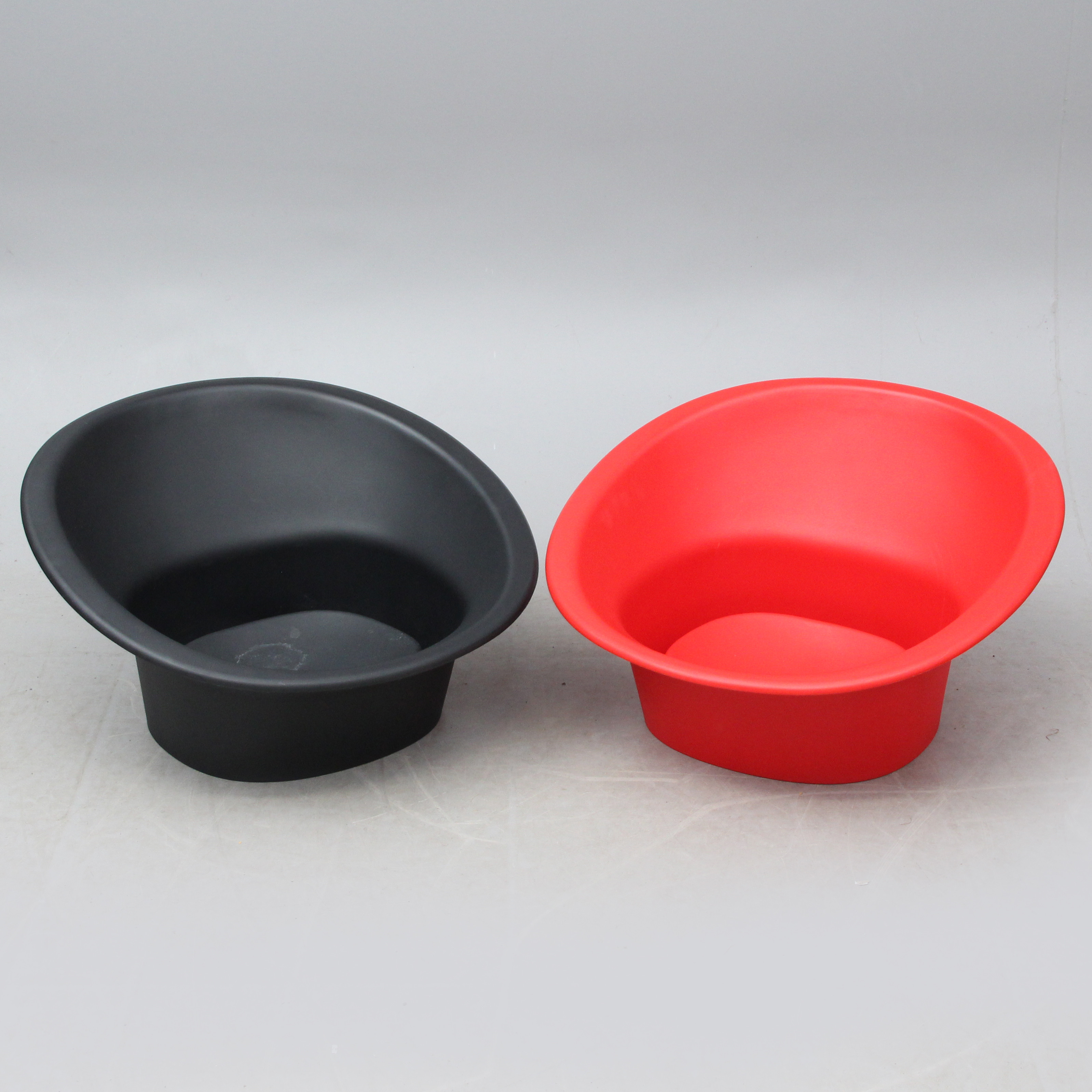 SVANTE SCHÖBLOM. FÅTÖLJER, 2 st, plast, DIANA, Overman AB..