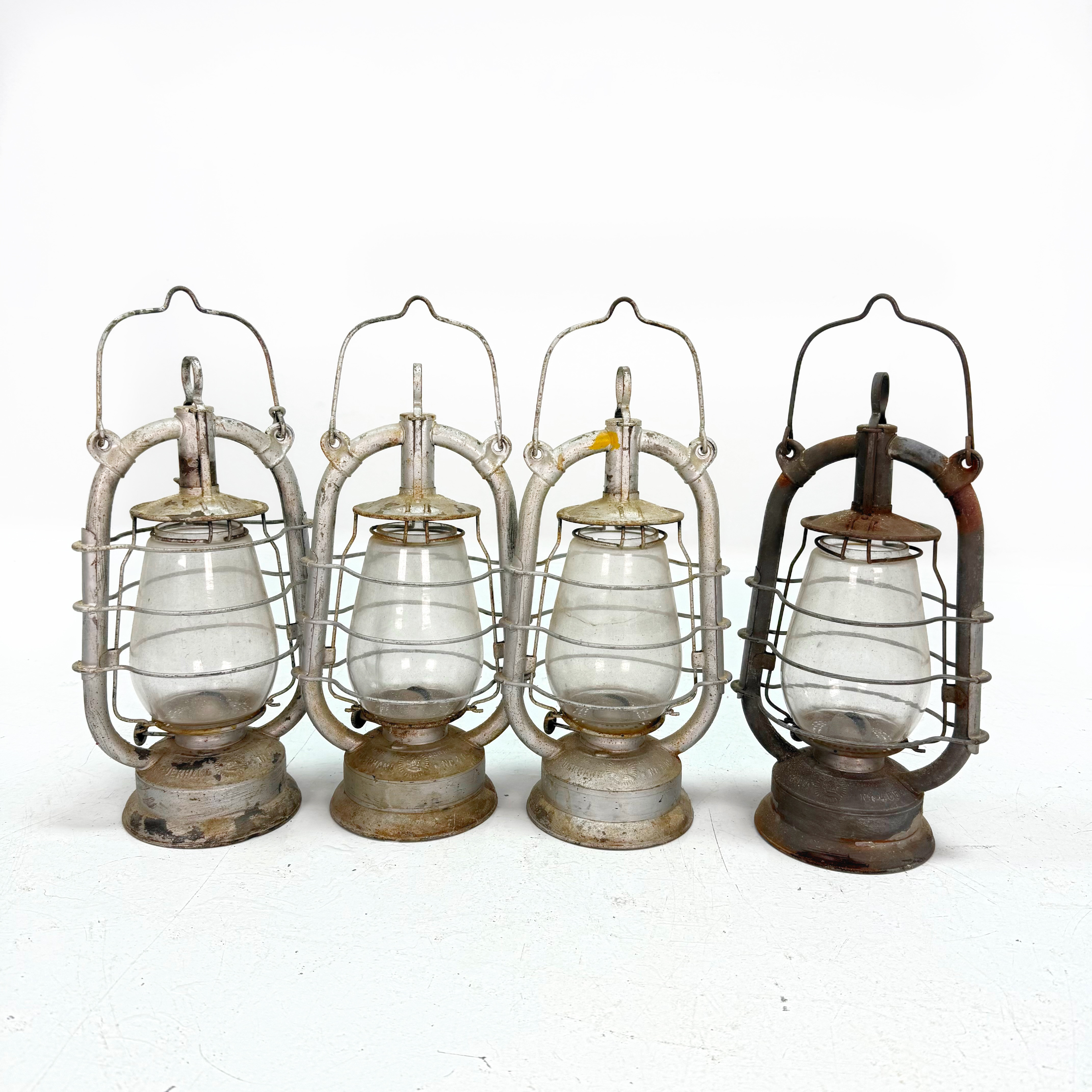 STALLYKTOR - Fotogenlyktor, Metall och glas, Furerhand Germany.