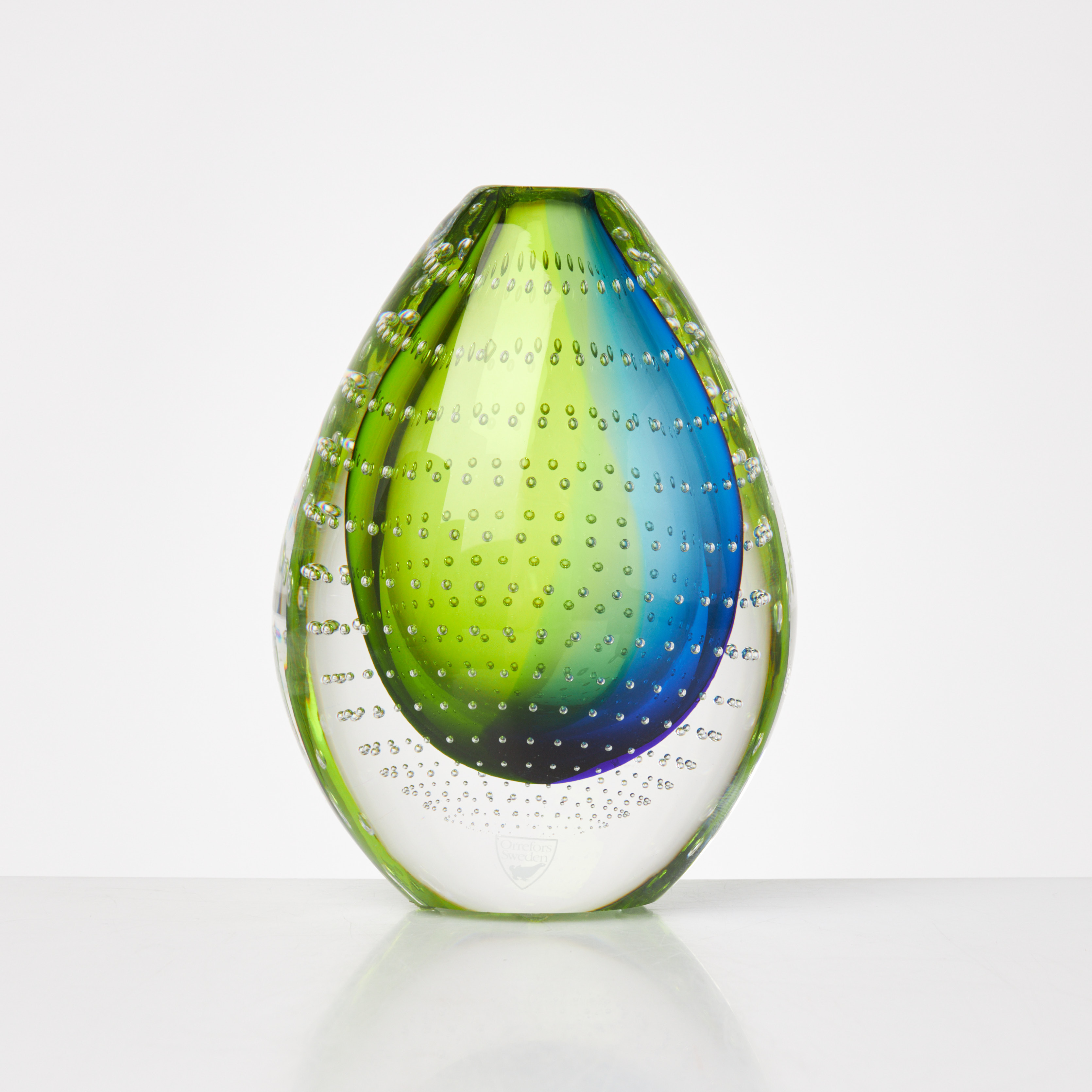 ERIKA LAGERBIELKE. Vas, glas, Orrefors Expo, etikettmärkt, signerad, numrerad 5143-21, 1999, i originalkartong.