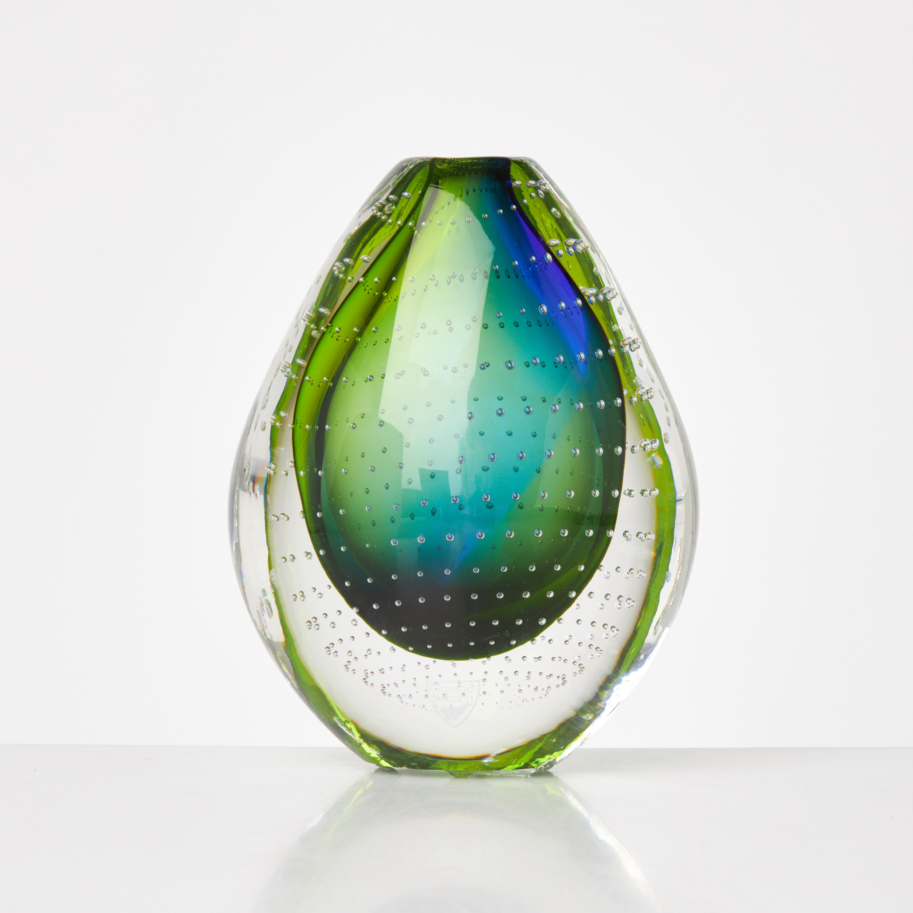 ERIKA LAGERBIELKE. Vas, glas, Orrefors Expo, etikettmärkt, signerad, numrerad 5143-21, 1999, i originalkartong.