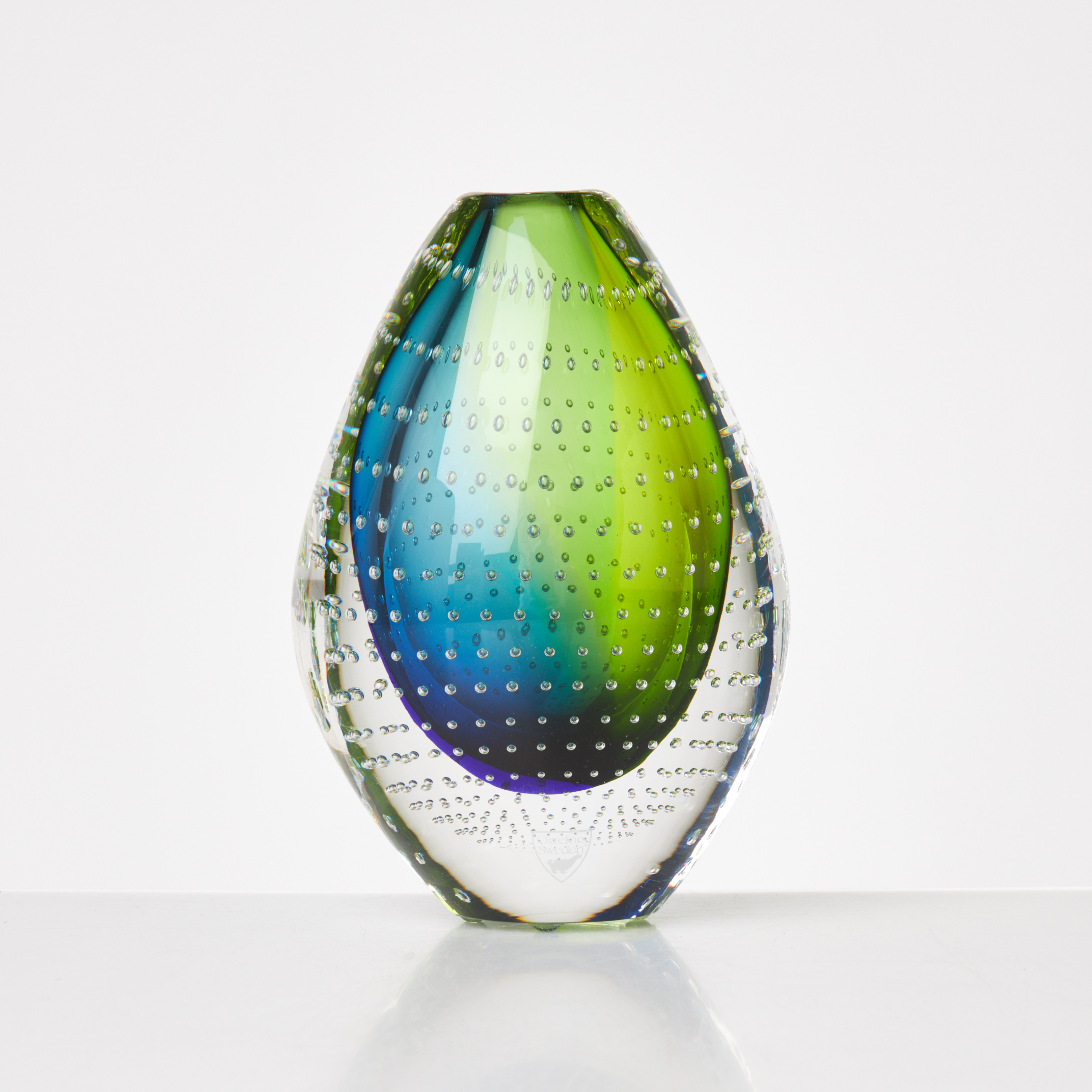 ERIKA LAGERBIELKE. Vas, glas, Orrefors Expo, etikettmärkt, signerad, numrerad 5143-21, 1999, i originalkartong.