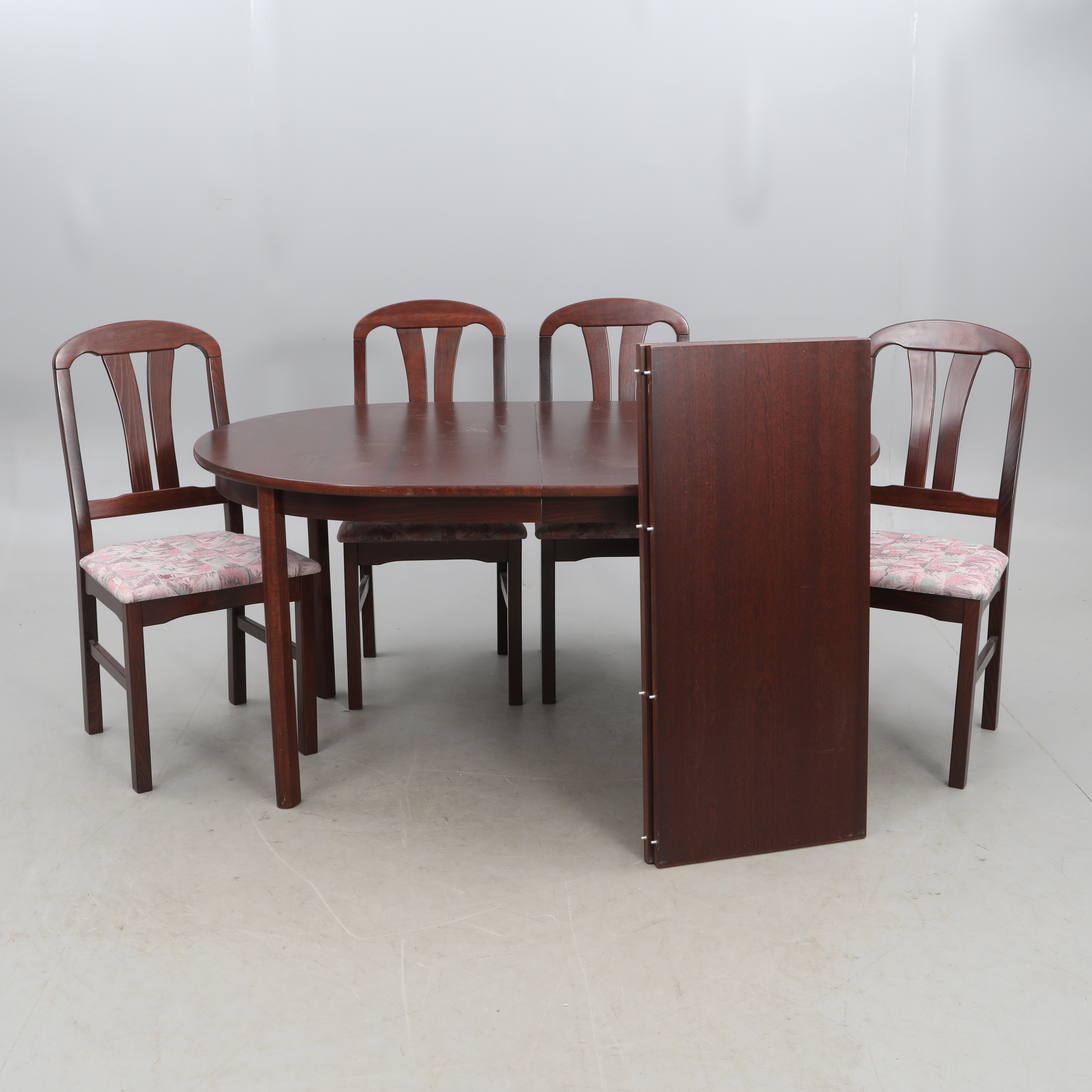 MATGRUPP, 7 delar, mahogny, 1900-tal.