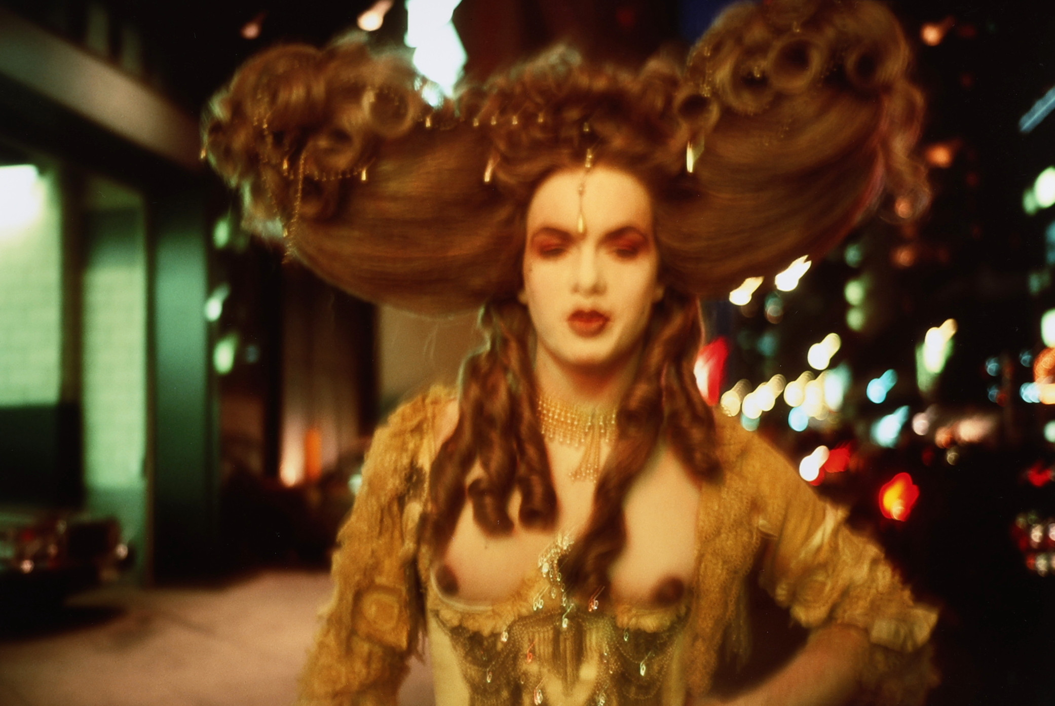 NAN GOLDIN 1953-. CIBACHROME PRINT, "JOEY AT LOVE BALL NYC", SIGNERAD, NUMRERAD ARTIST'S PROOF 1 OCH DATERAD 1991.