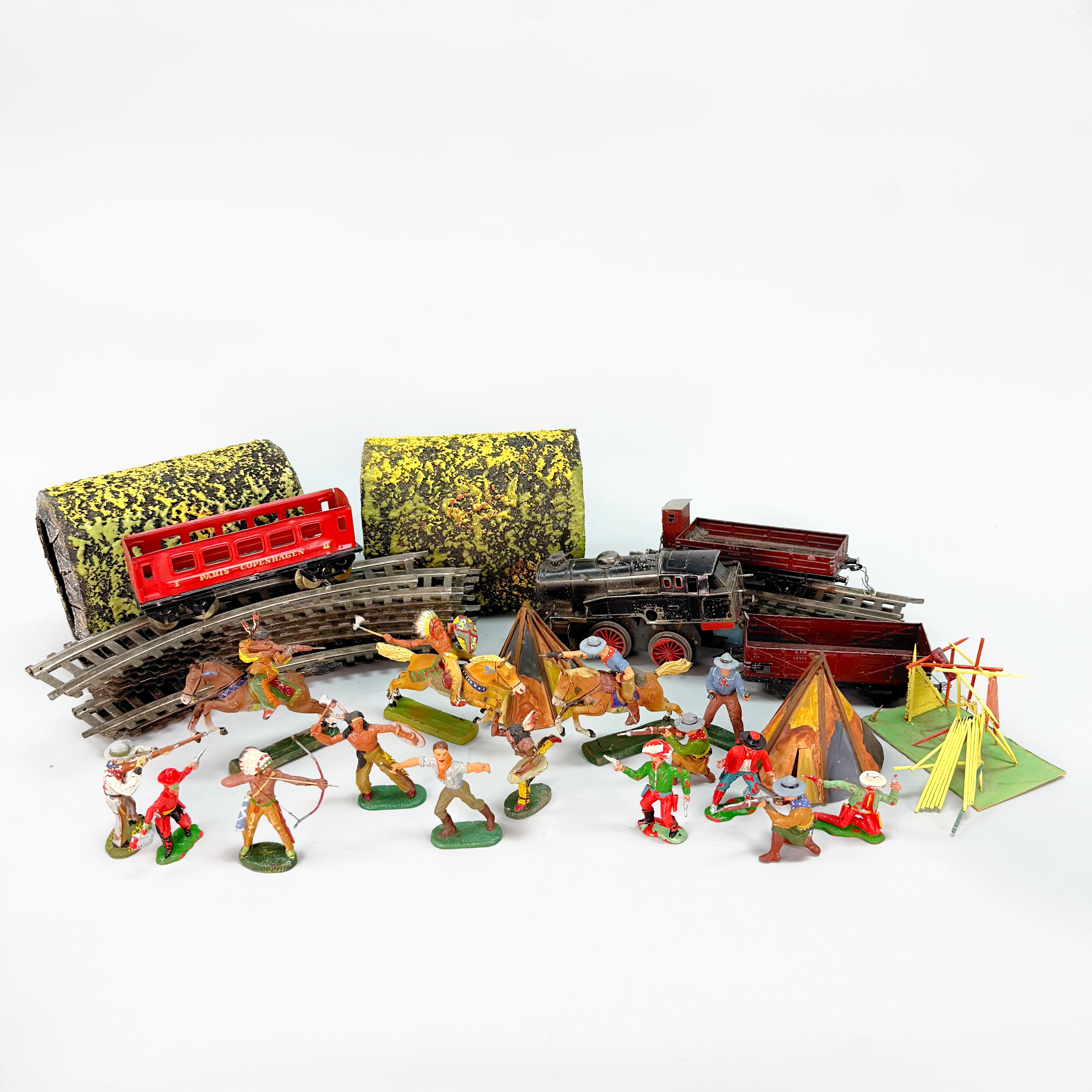 LEKSAKER - Indianer, cowboy och tåg.