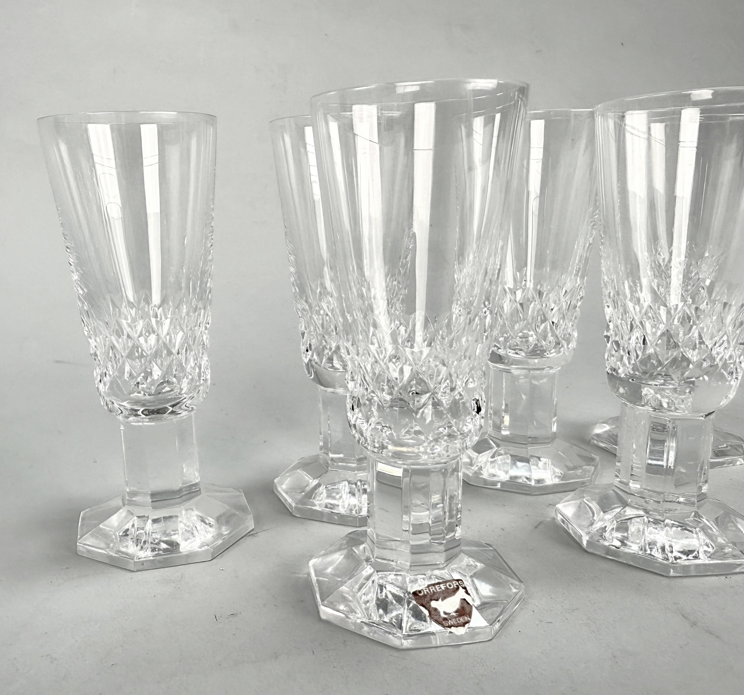 NILS LANDBERG. SNAPSGLAS 6 st - Orrefors, serien "Gustav II Adolf".