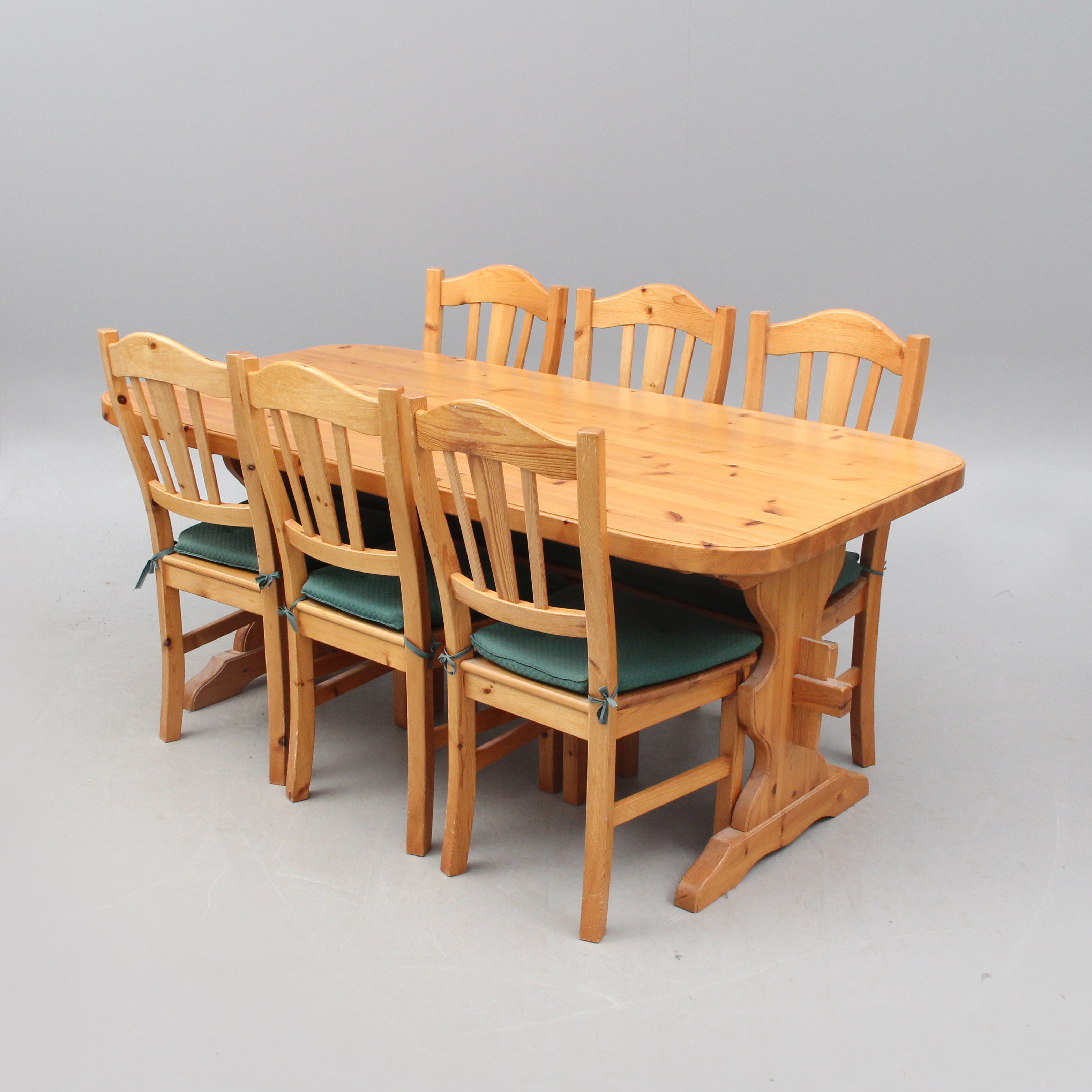 MATSALSMÖBEL, 7 delar, furu.