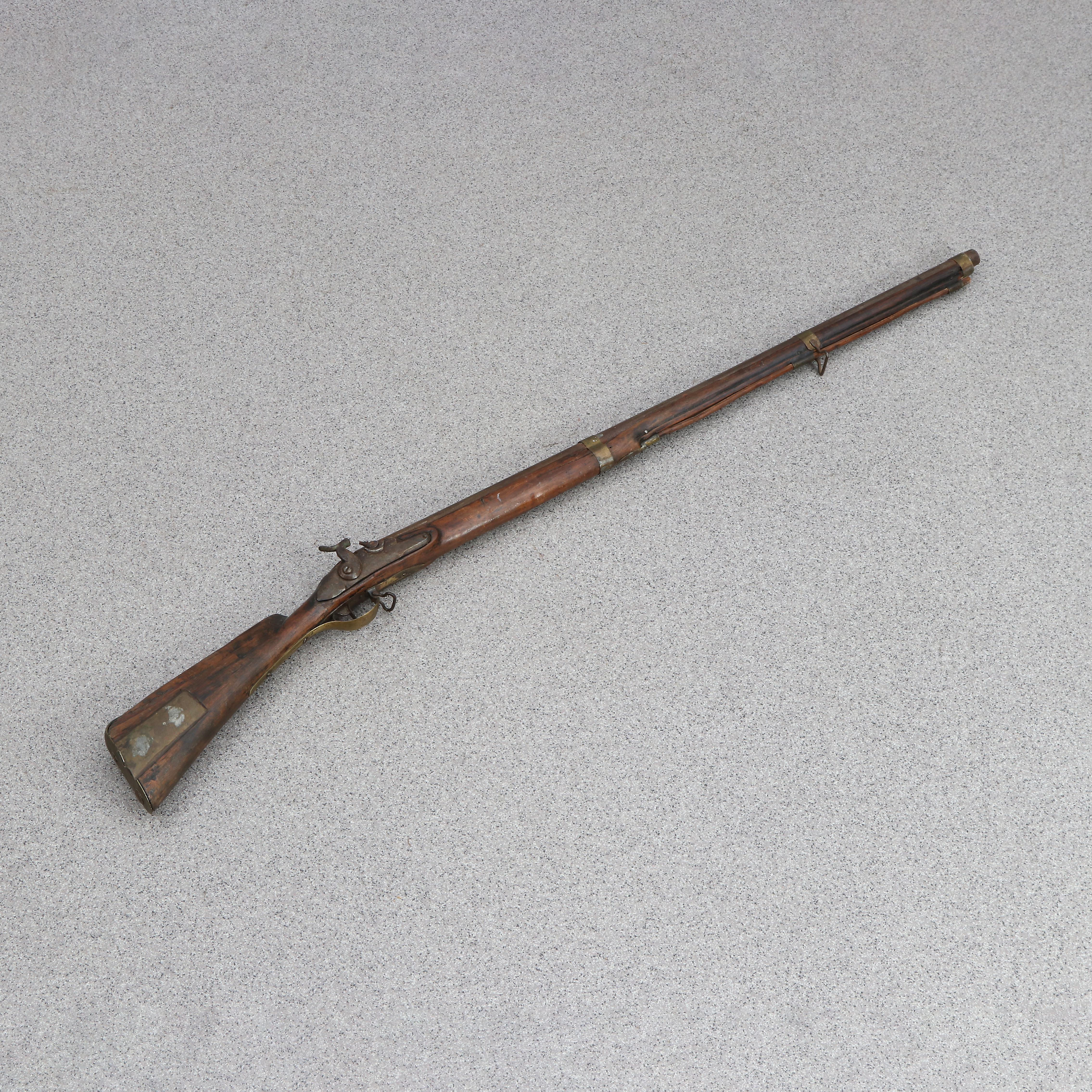 SLAGLÅSGEVÄR. 1800-tal.