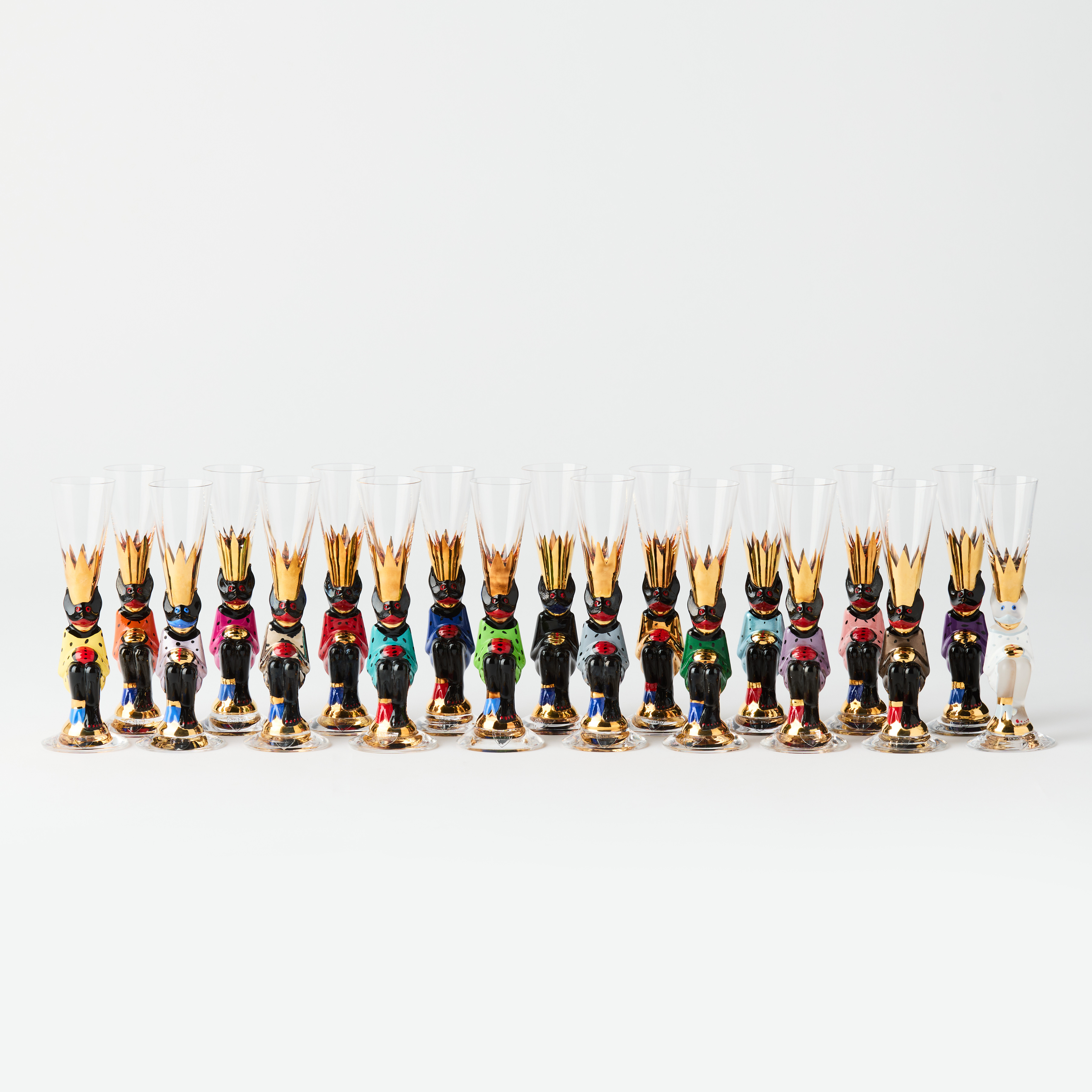 GUNNAR CYRÉN. "Nobel", s k Djävulsglas, 19 stycken, snapsglas, Orrefors, klarglas, polykromt bemålade i emaljfärger.
