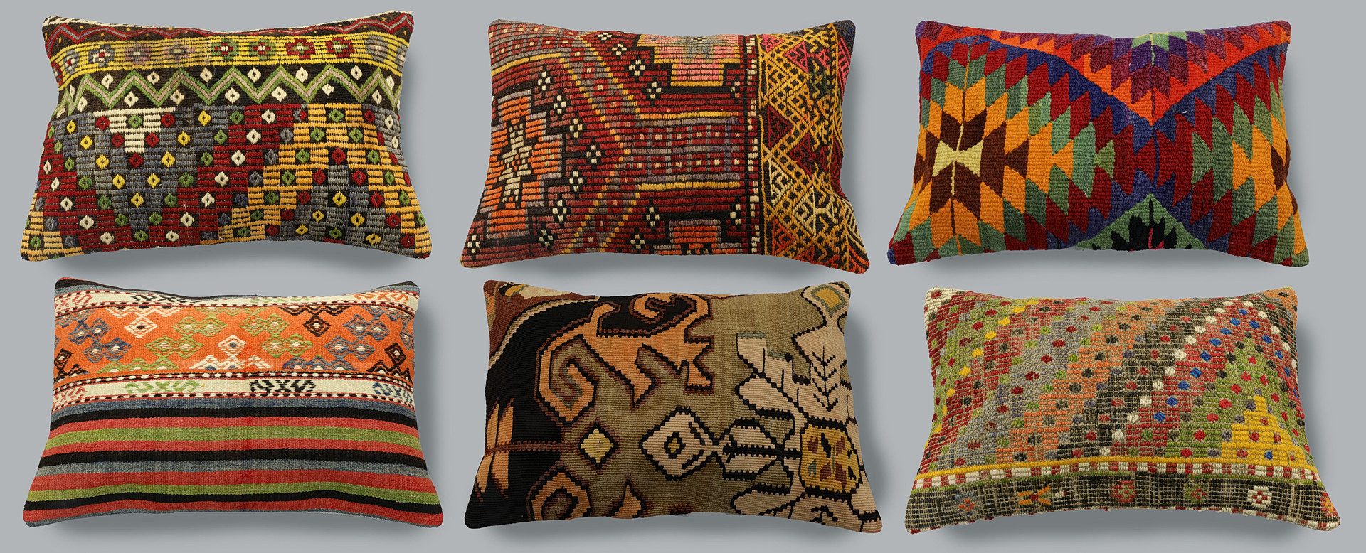 KUDDFODRAL. 6st, anatoliska kelim fragment, 60 x 40 cm.