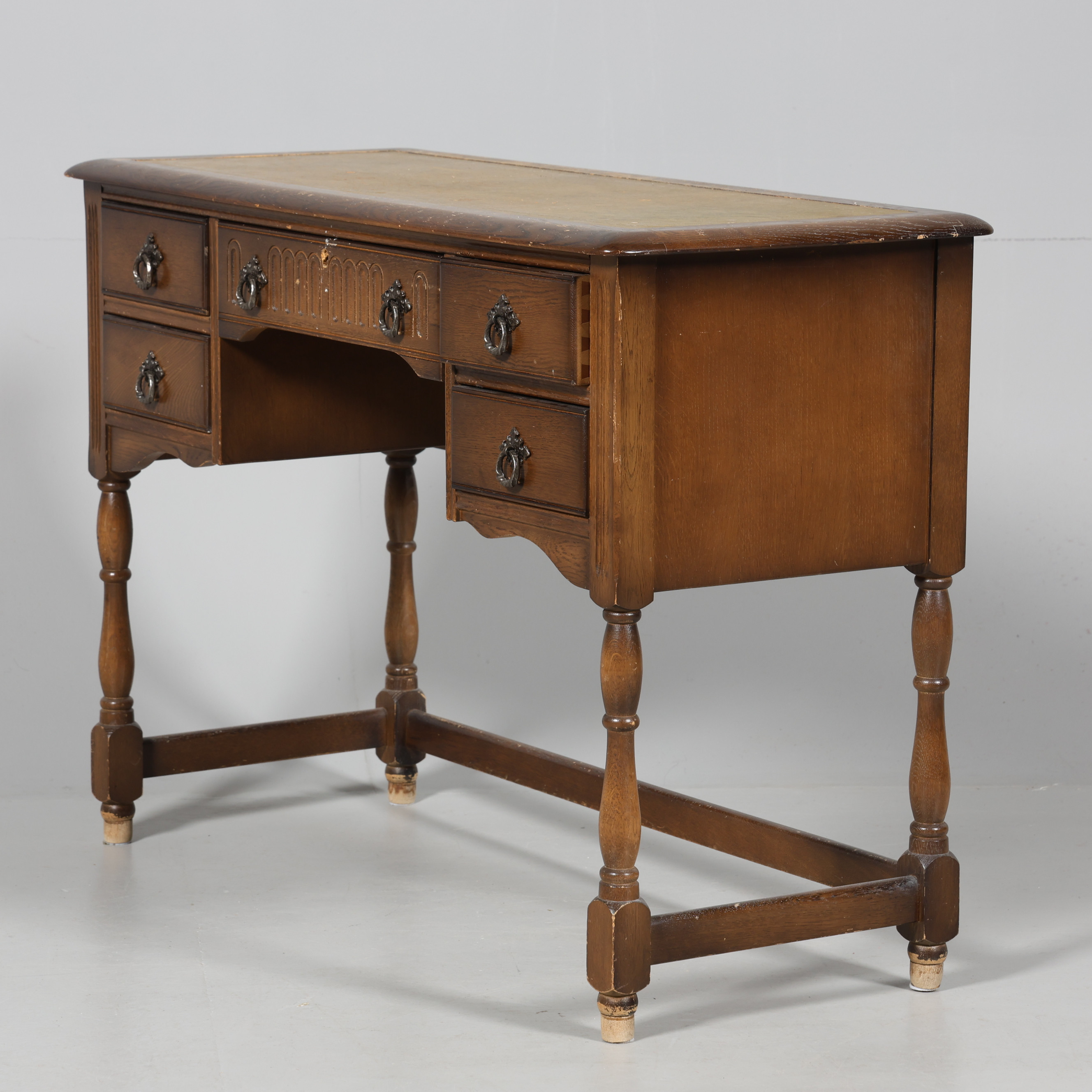 SKRIVBORD, engelsk stil, 1900-tal.