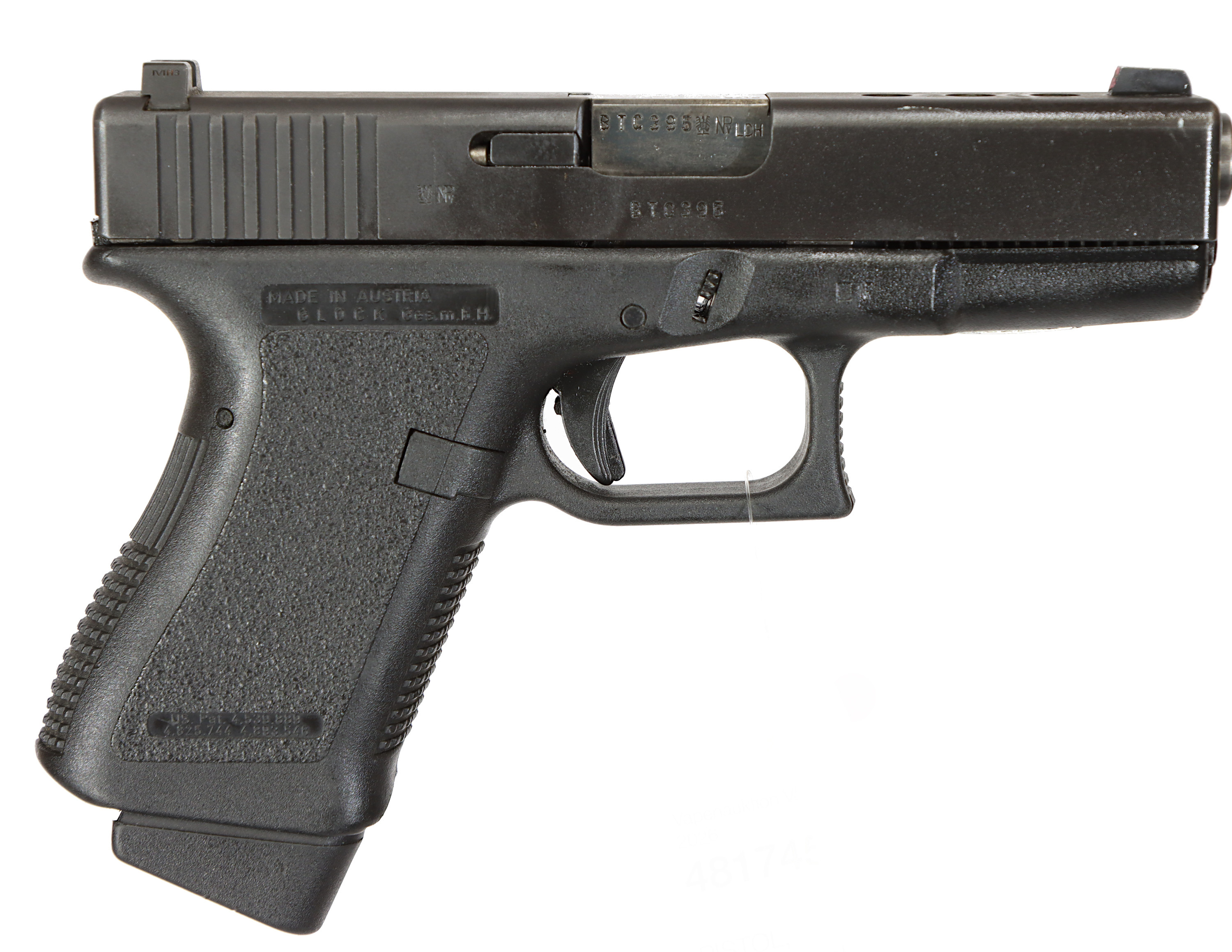 PISTOL, fabrikat Glock, modell 19, kaliber 9x19, tillv.nr BTC395.