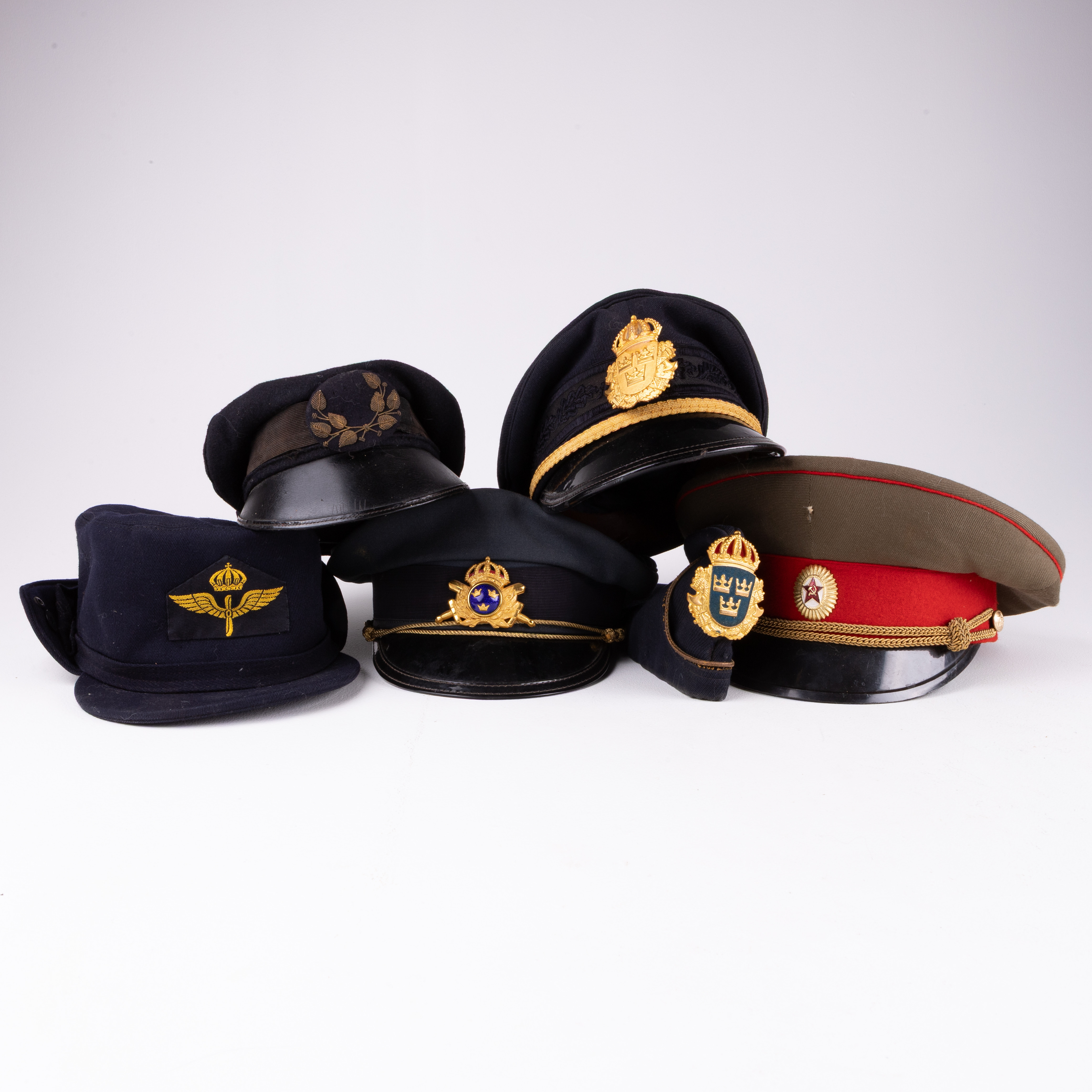 HUVUDBONADER, 6 st, militära, civila, Sverige/Sovjet, 1900-tal.