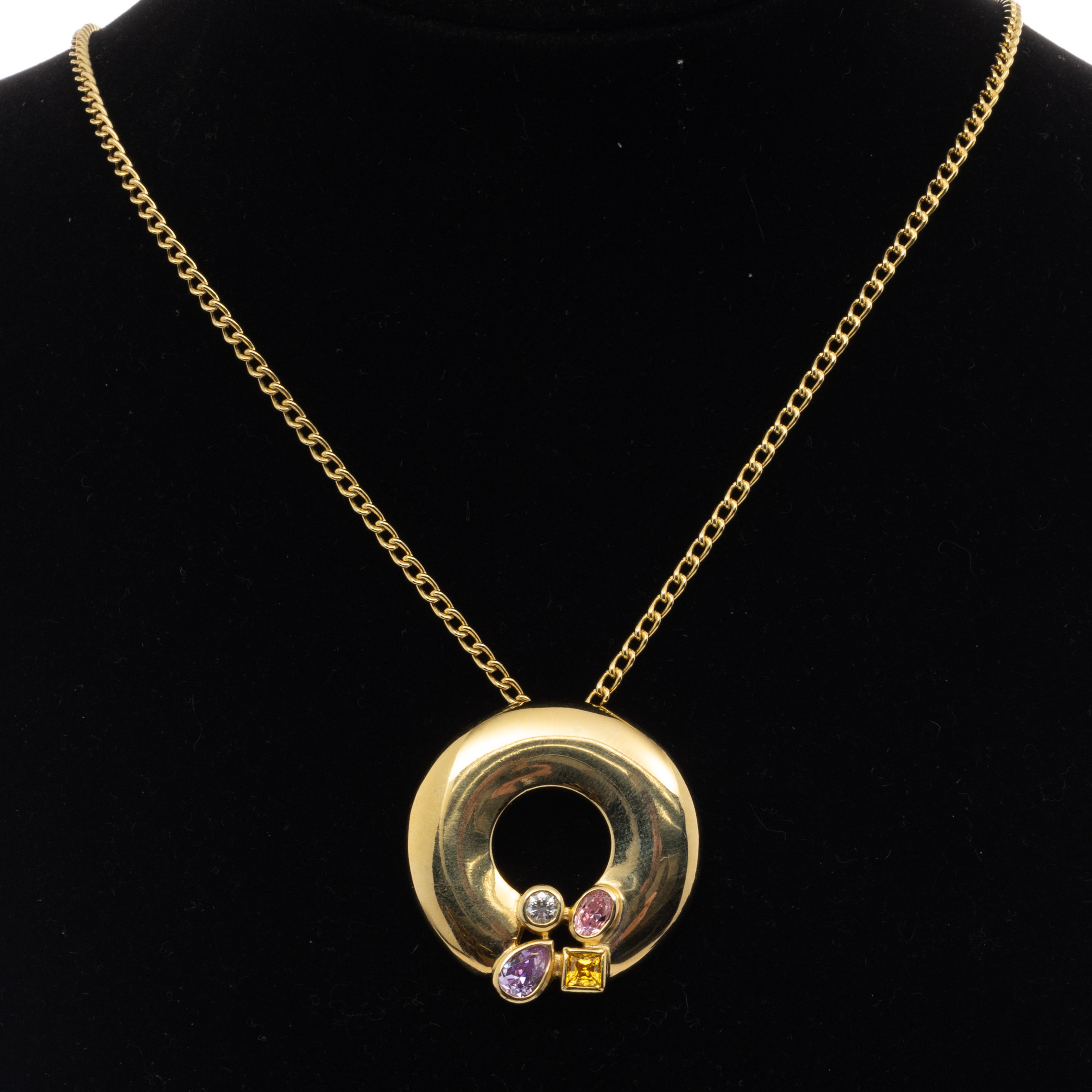 COLLIER, Förgyllt sterlingsilver.