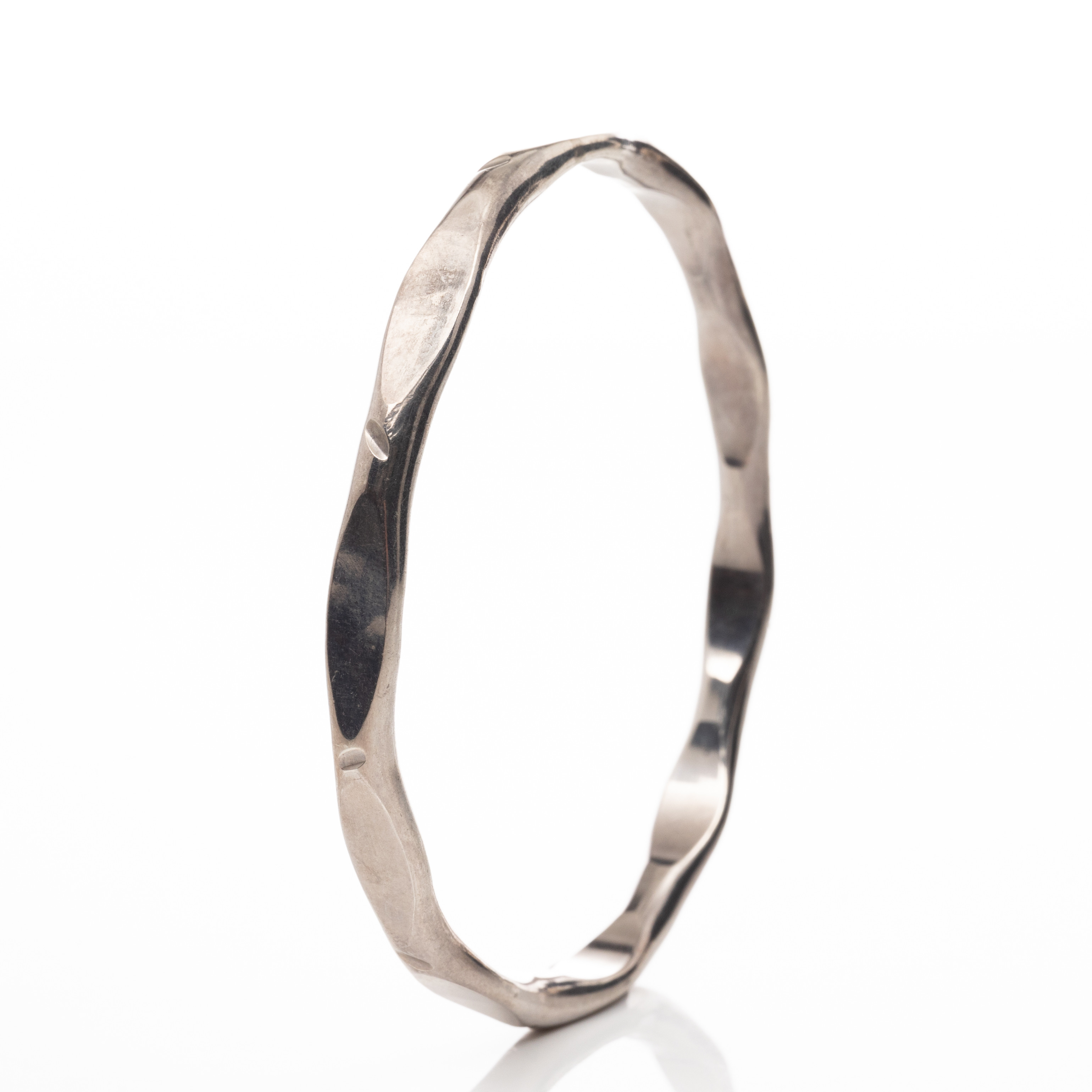 ARMRING, Sterlingsilver, I Neuman.