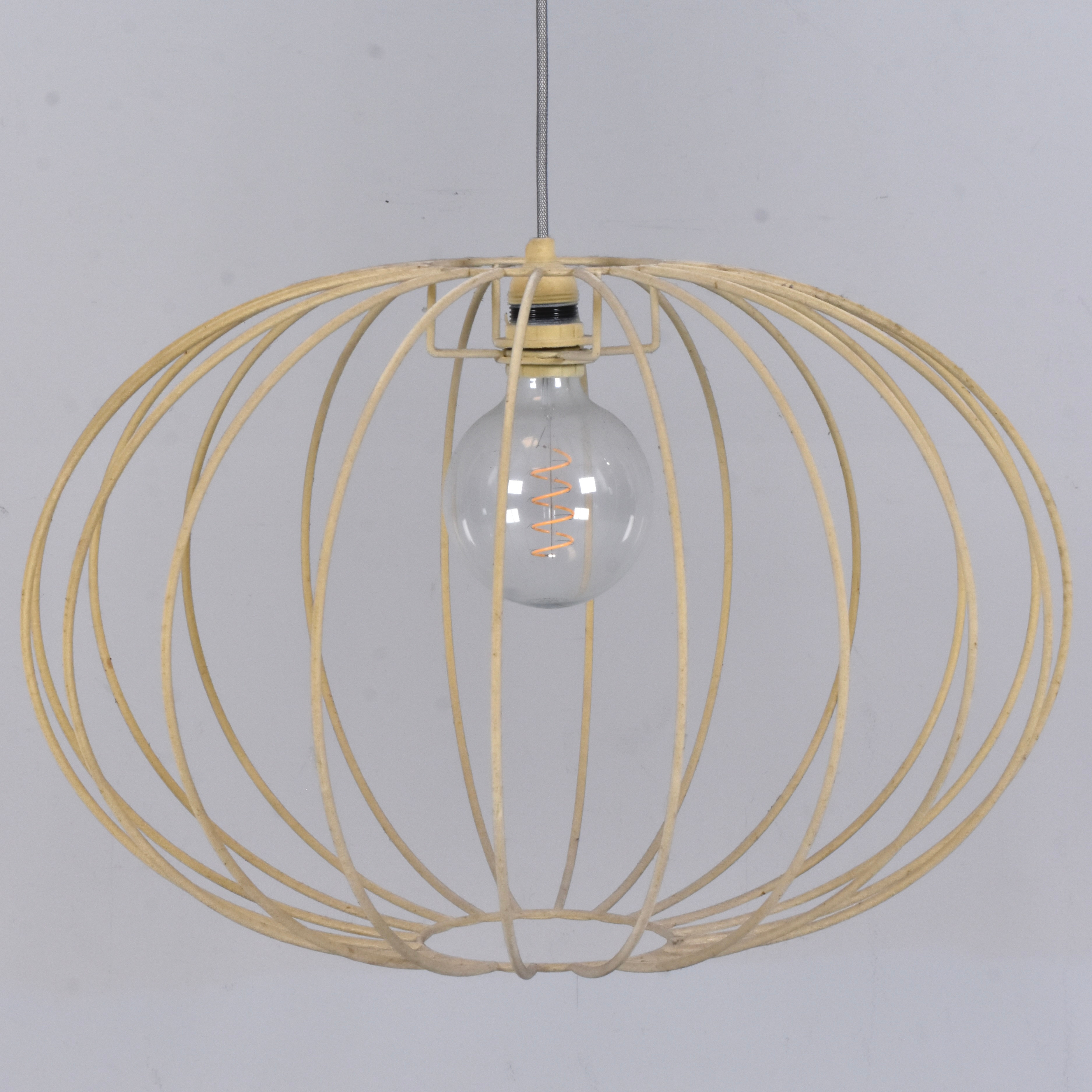 TAKLAMPA, modern tillverkning.