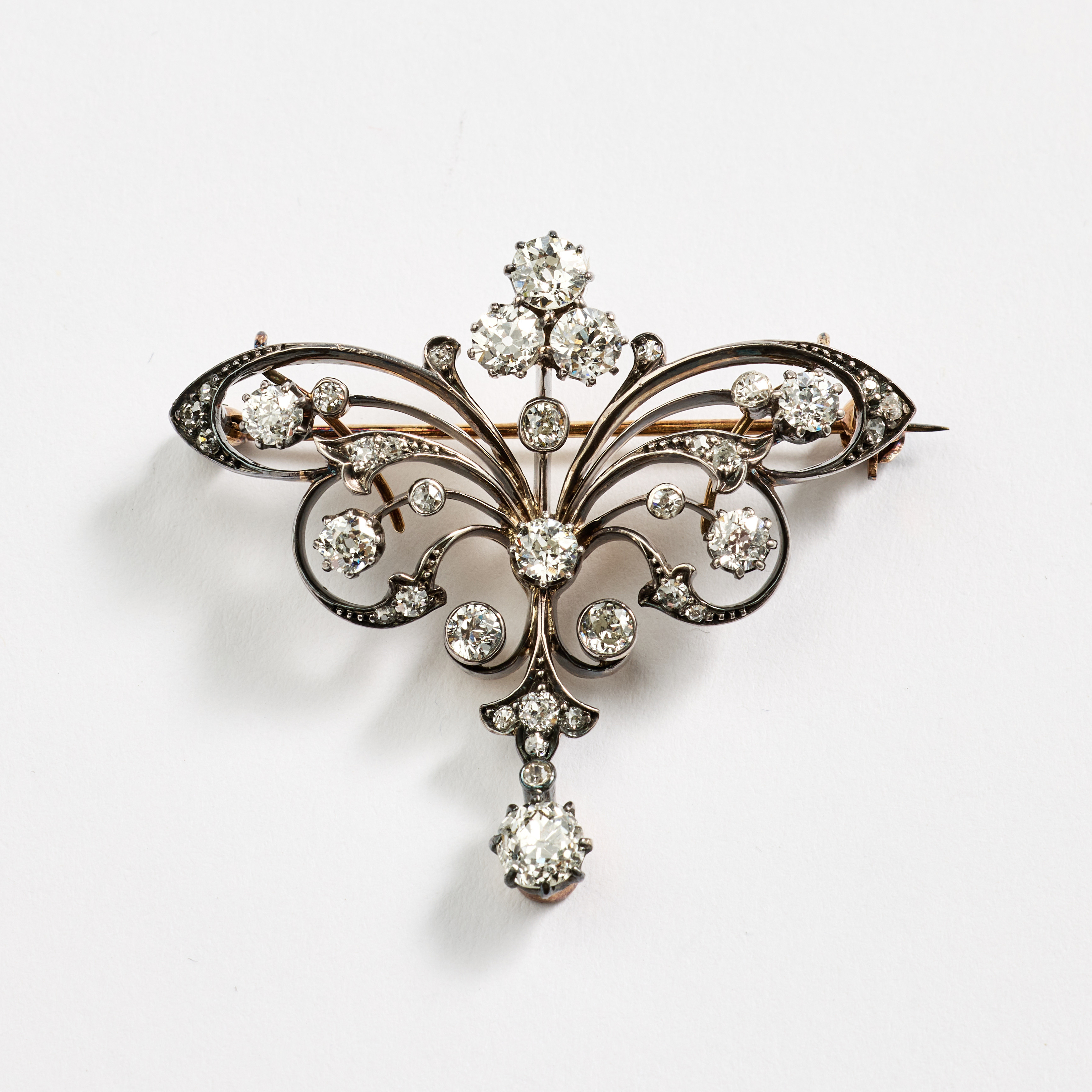 BROSCH/HÄNGE, 14K guld och silver med diamanter, Art Nouveau, omkring sekelskiftet 1900 .