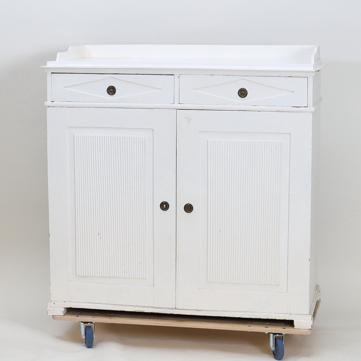 SKÄNK, Gustaviansk 1800tal.