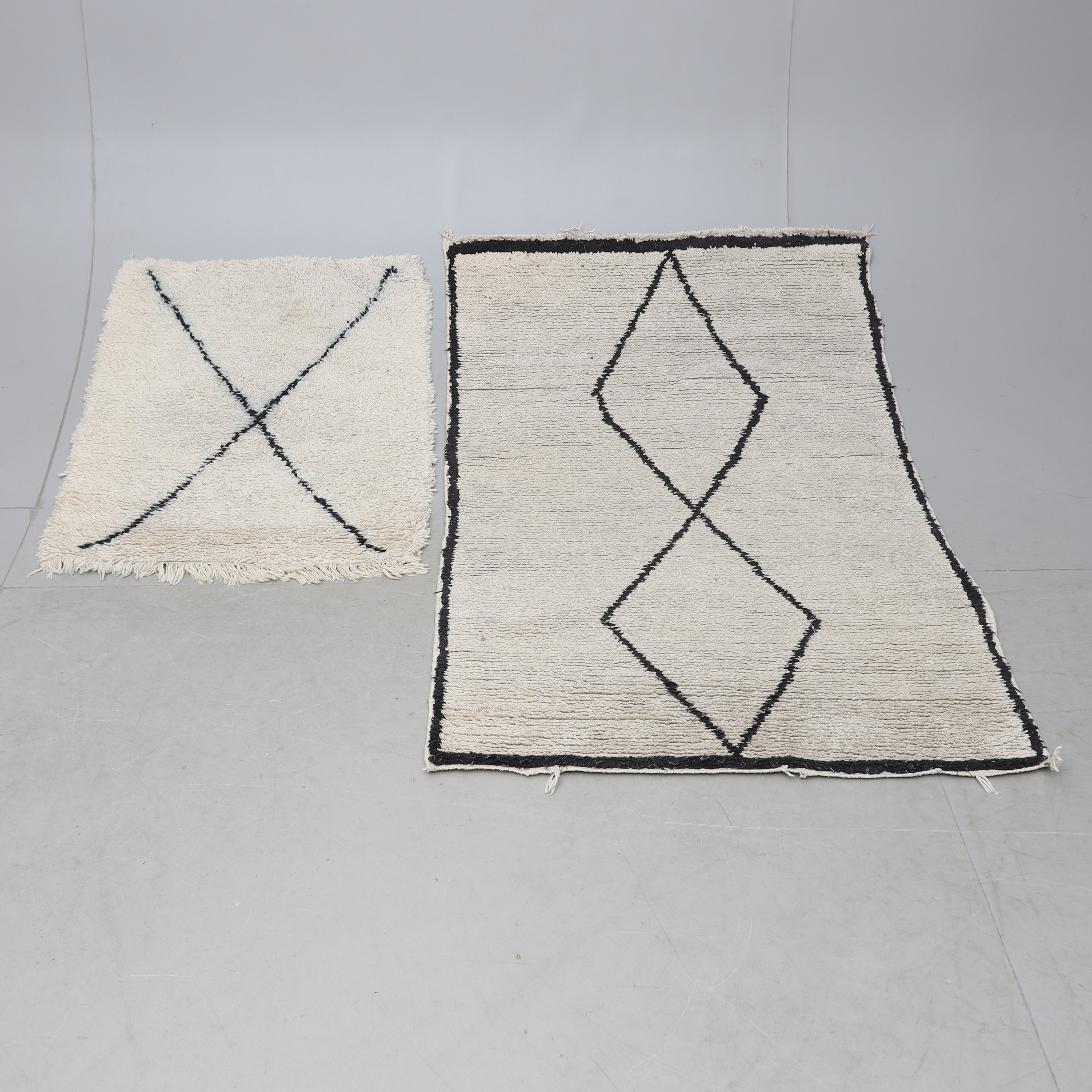 ORIENTMATTOR, 2 st, Marocko, berber stil.