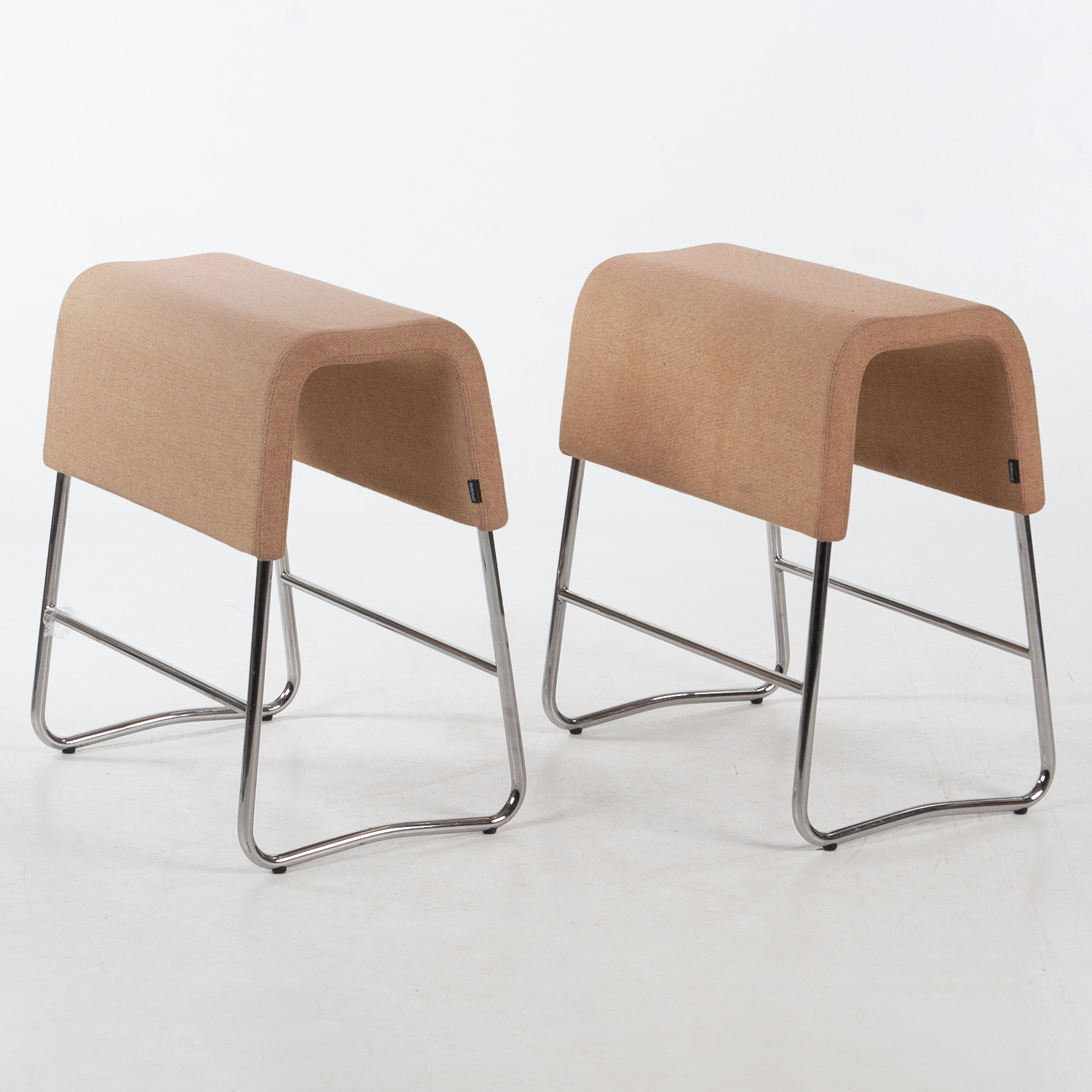 KERSTI SANDIN OCH LARS BÜLOW. För Materia, Pall/plint, 2 st "Plint".