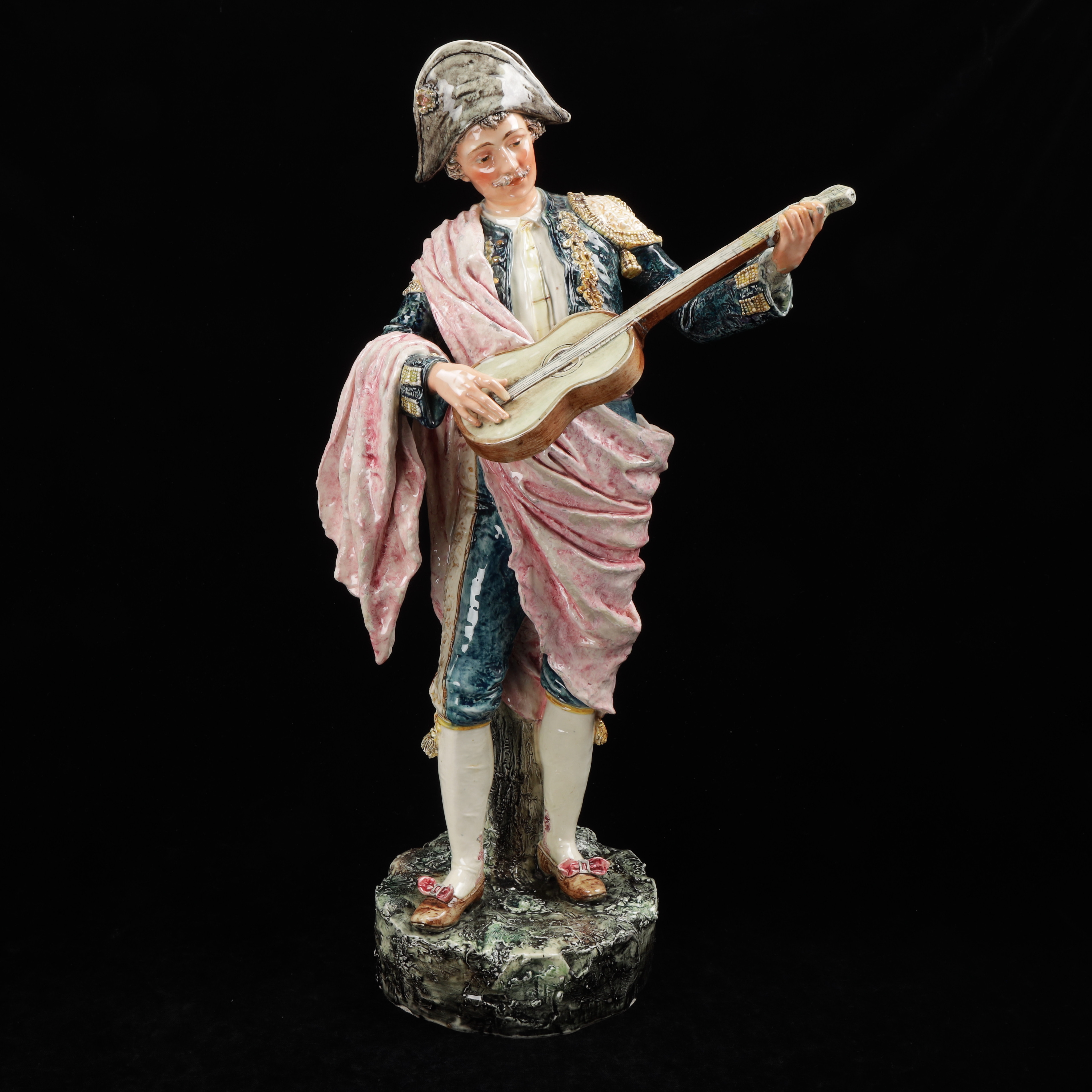 SKULPTUR, porslin, gitarrspelare, jugend, 1800/1900-tal.