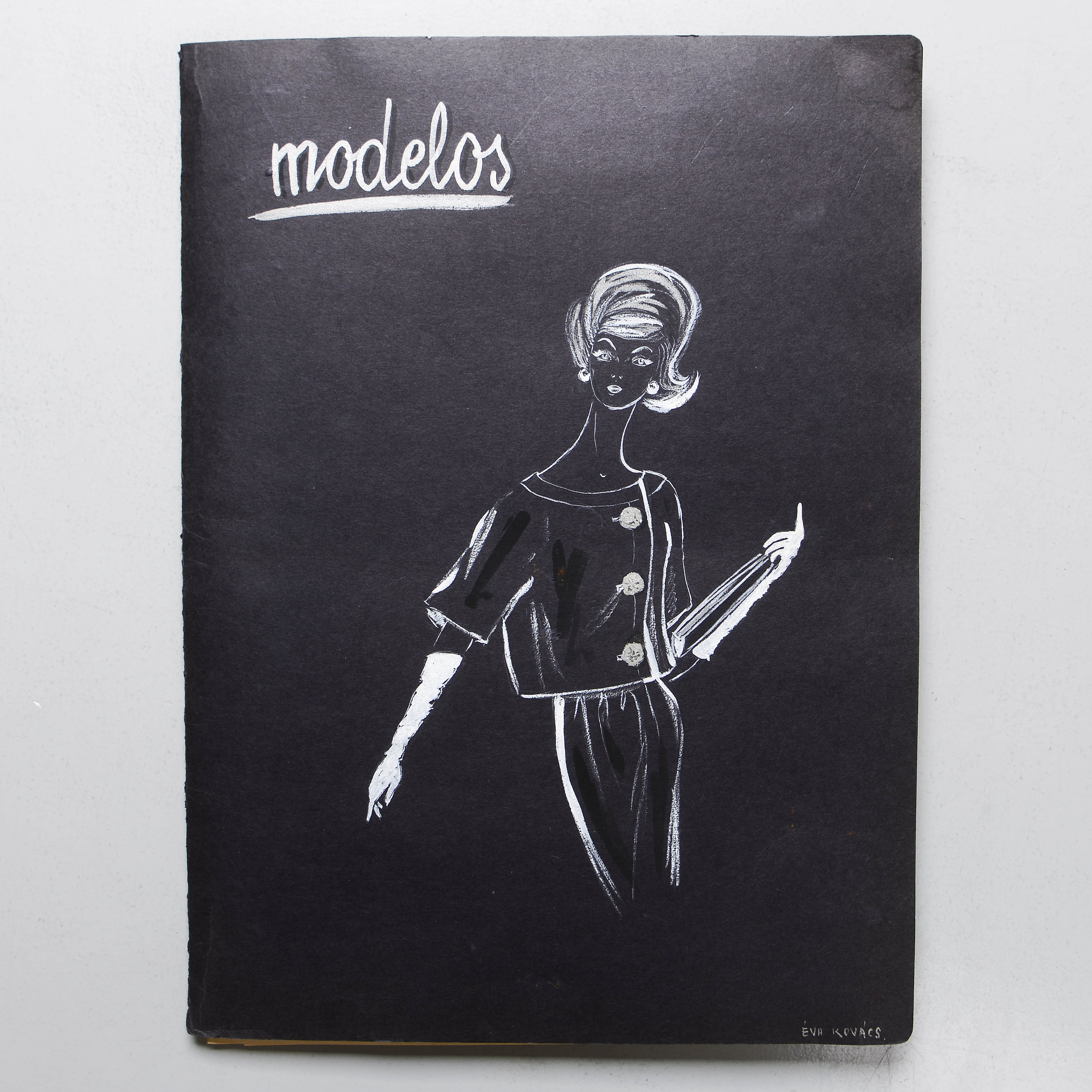 ÉVA KOVÁCS. Mapp med modeillustrationer, 35 st, 1950/60-tal.