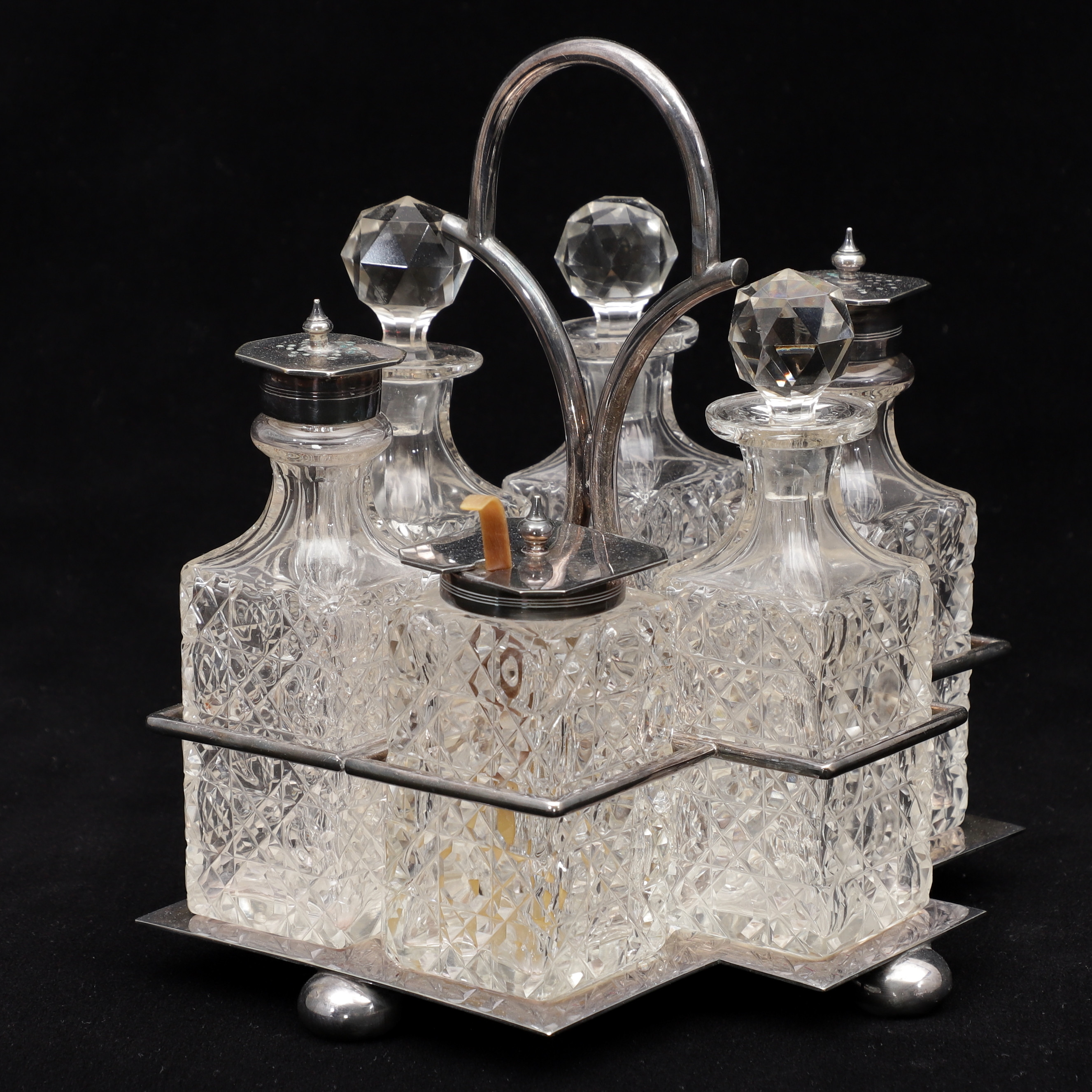 BORDSUPPSÄTTNING, glas/metall, Walker & Hall, Sheffield, England, 1900-talets första hälft.