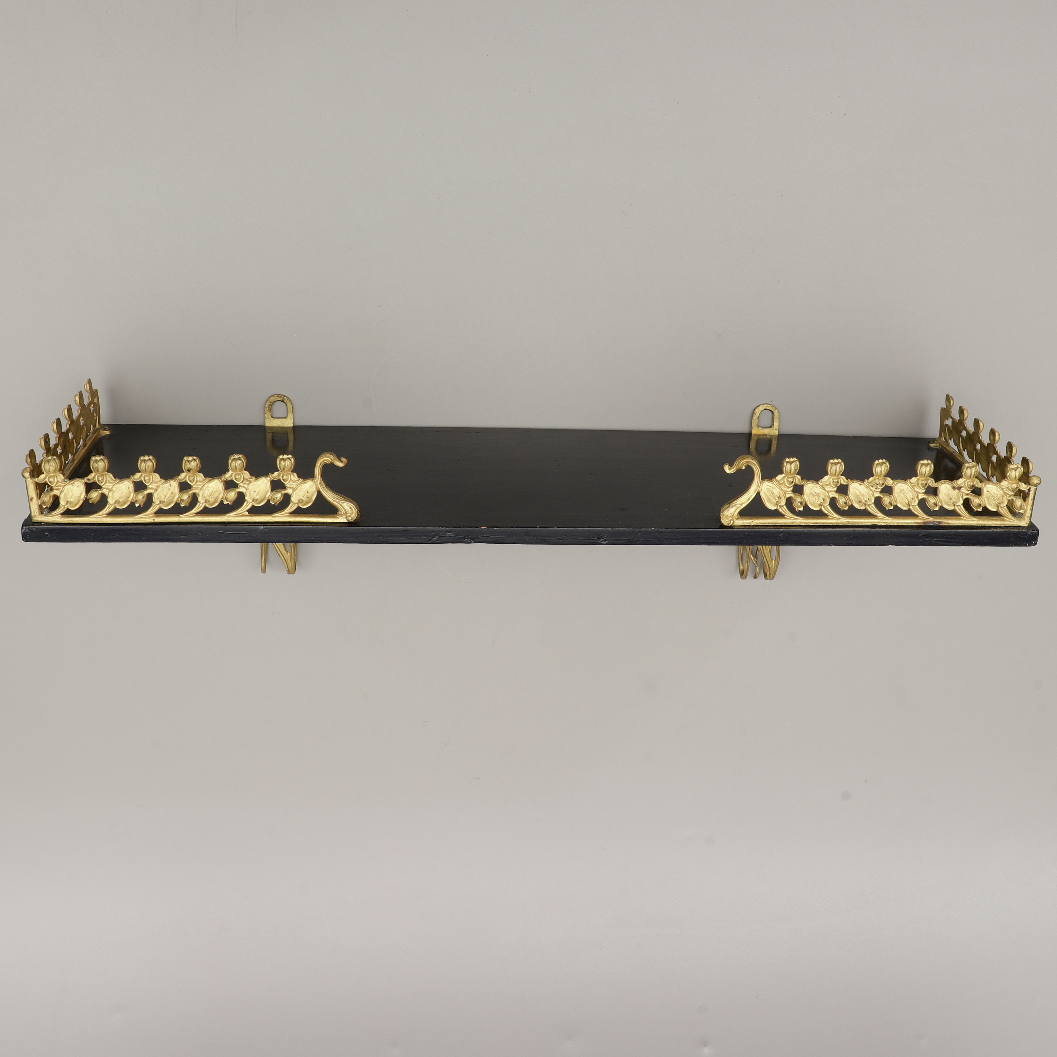 KONSOLHYLLA, jugend, mässing mm, tidigt 1900-tal.