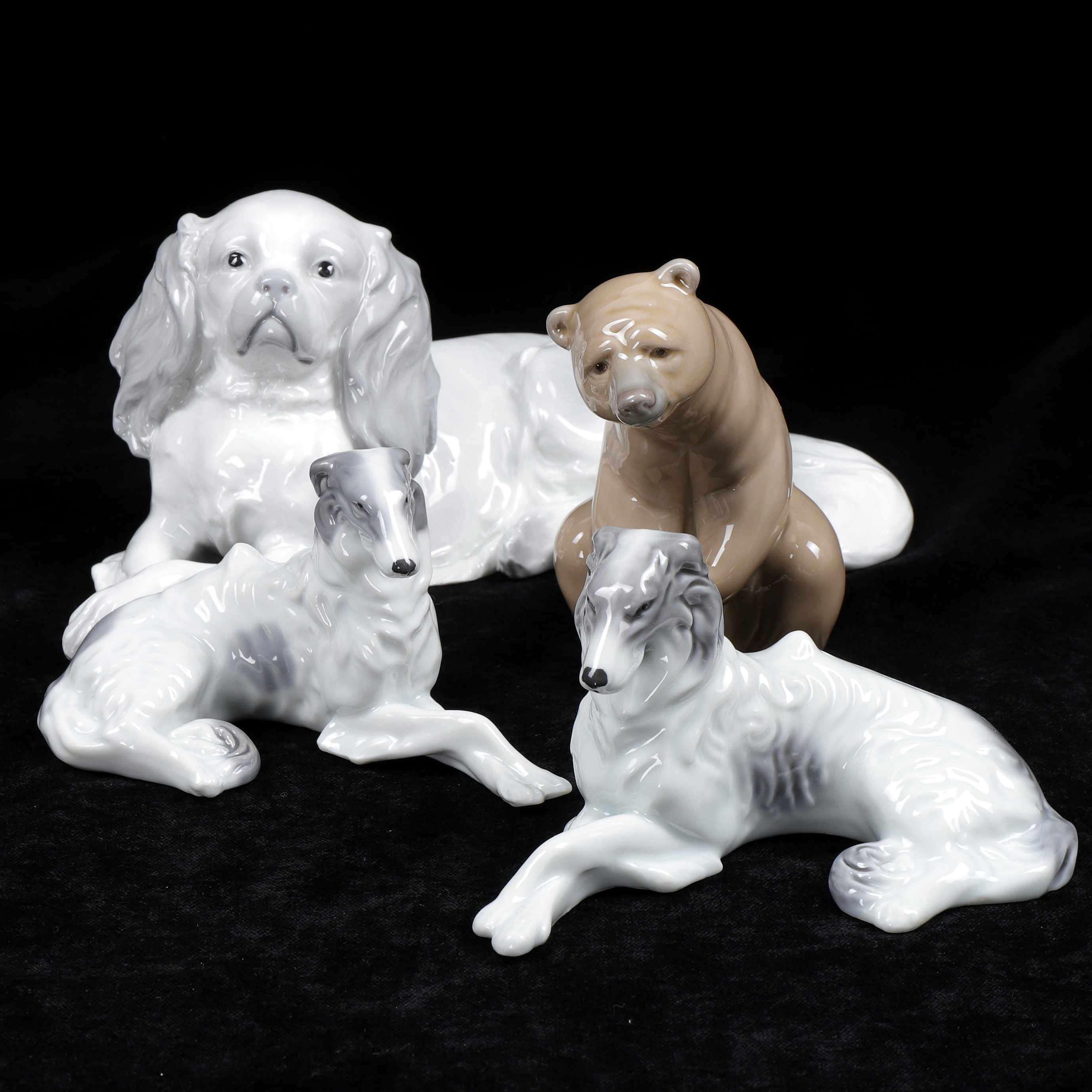 FIGURINER, 4 st, Gebrüder Heubach, Lladro, Spanien, Tyskland.