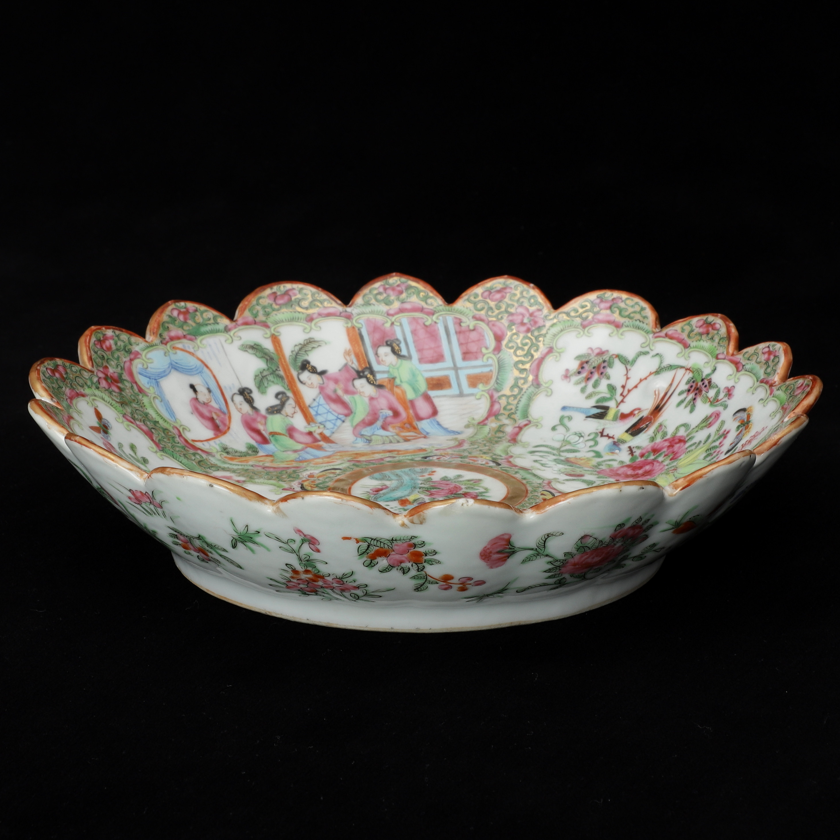 SKÅLFAT, porslin, Kina, 1800-tal.