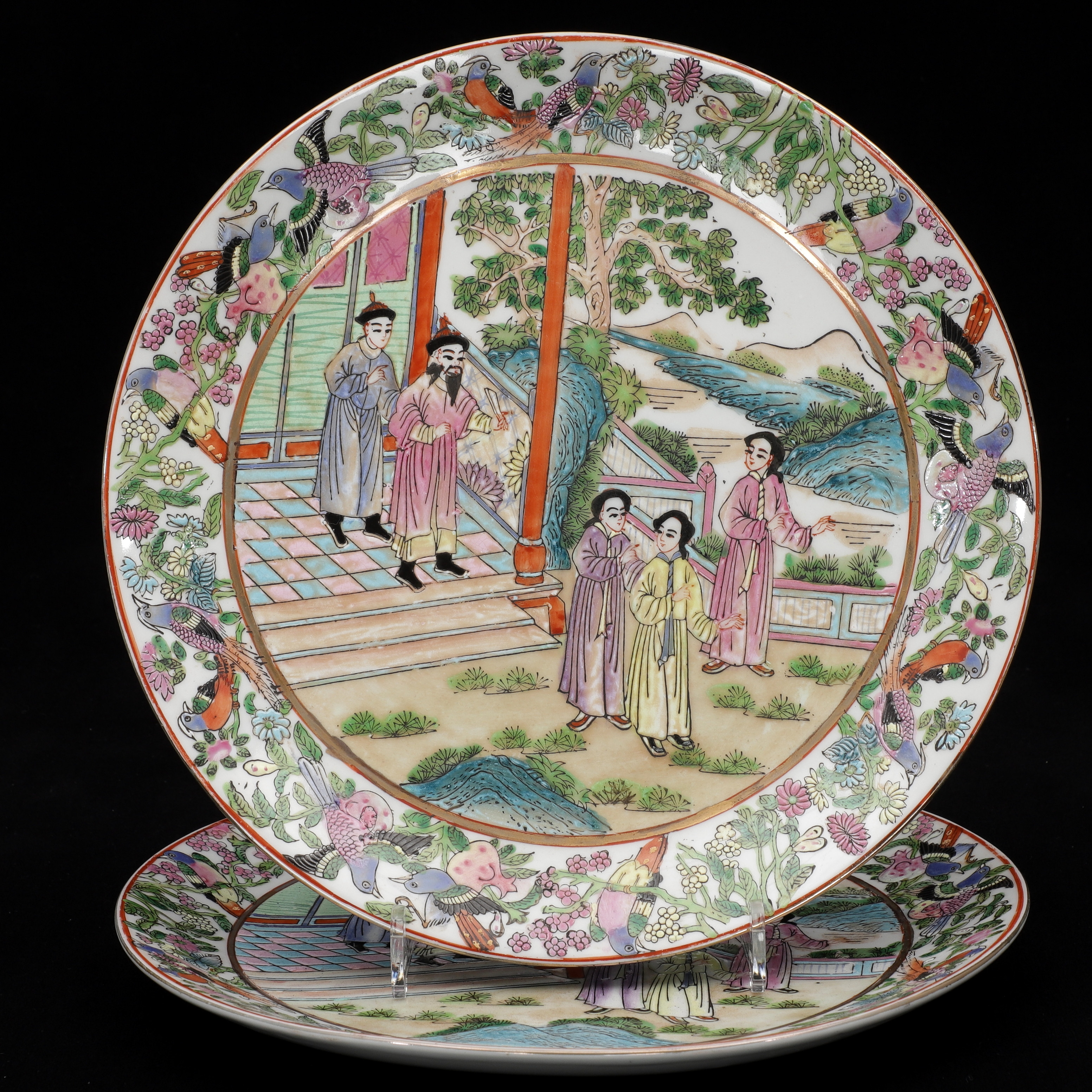 TALLRIKAR, ett par, porslin, Kina, 1800/1900-tal.