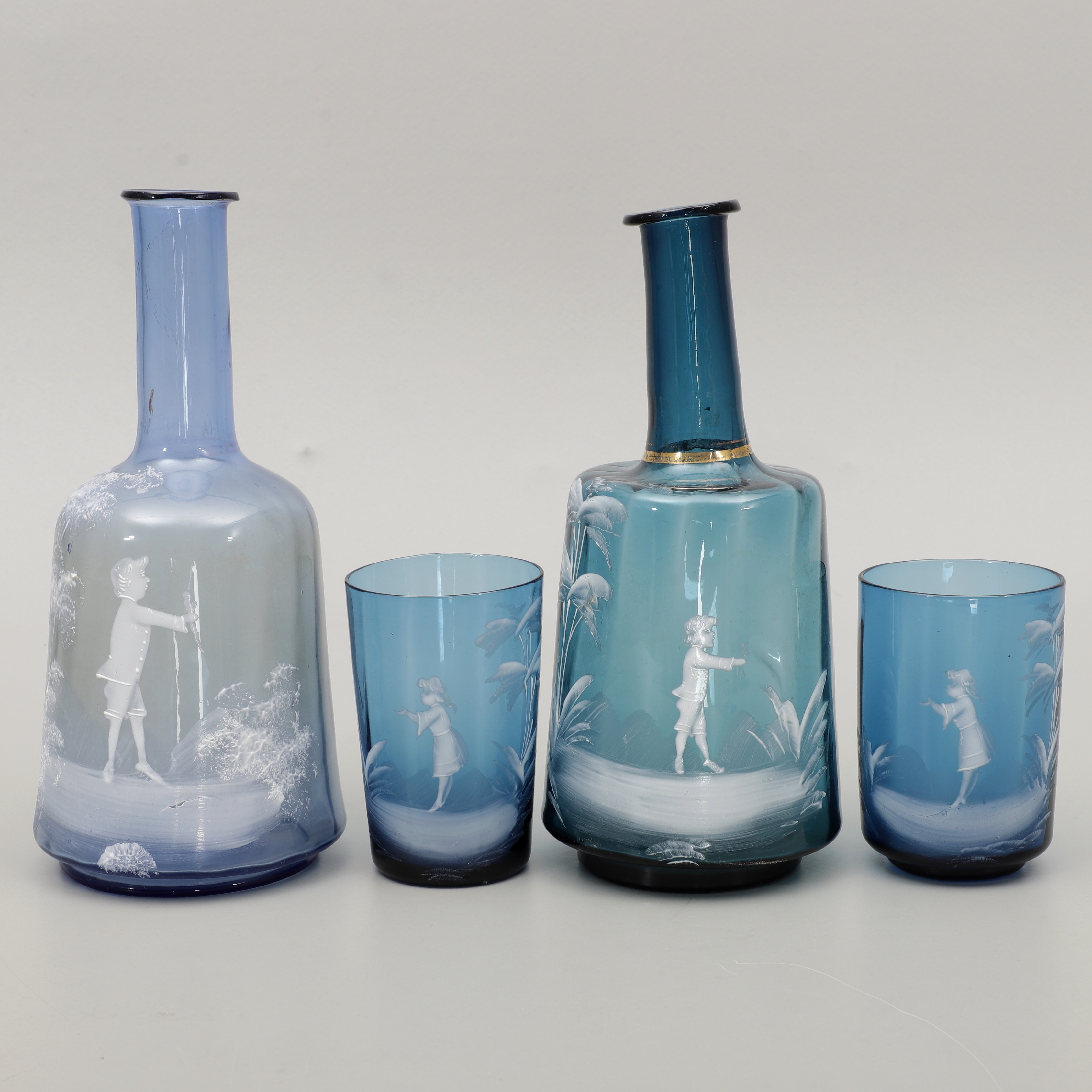 NATTKARAFFER, 4 delar, glas, Mary Gregorystil, 1800/1900-tal.