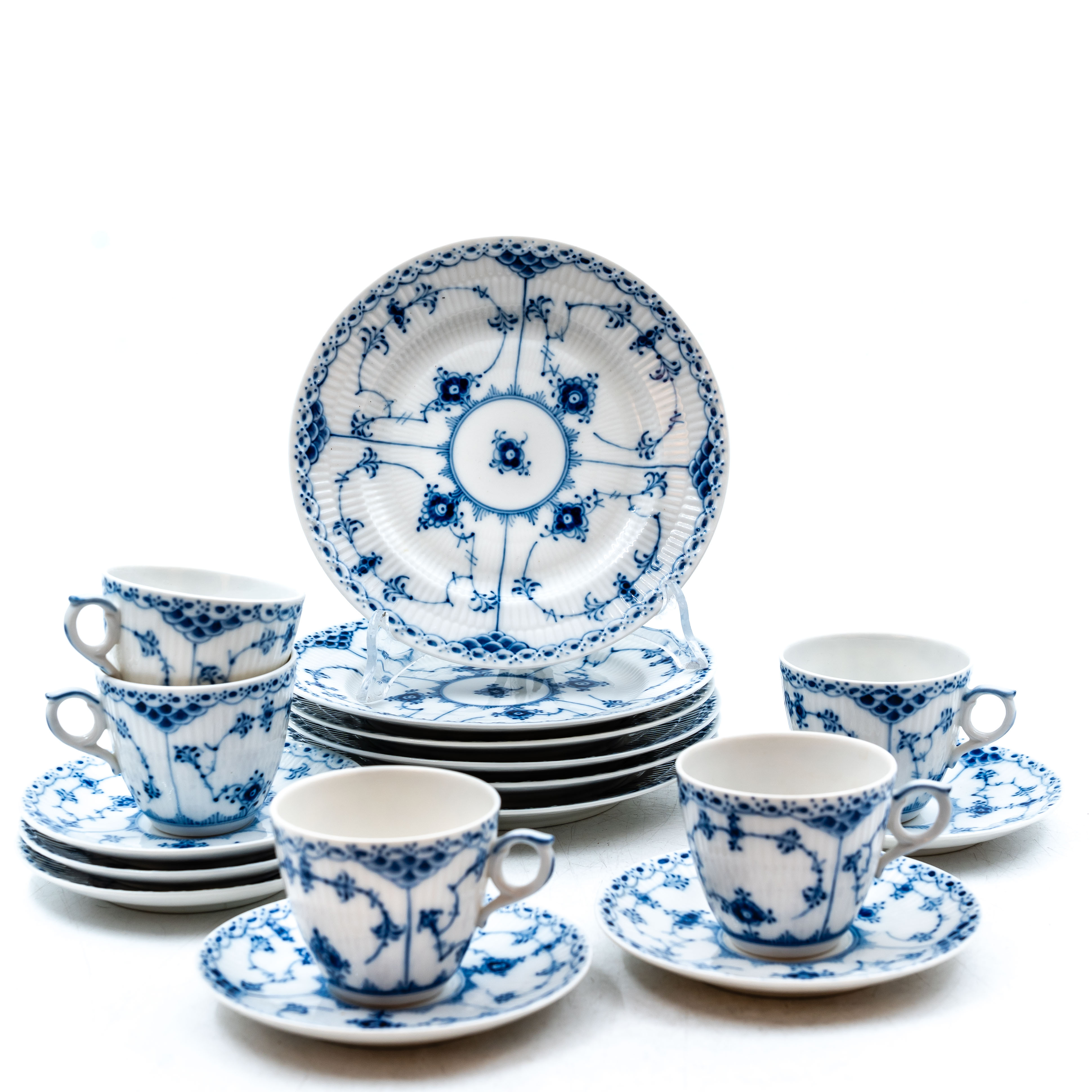 SERVIS, "Musselmalet", Halvblond, Royal Copenhagen, 17 delar.