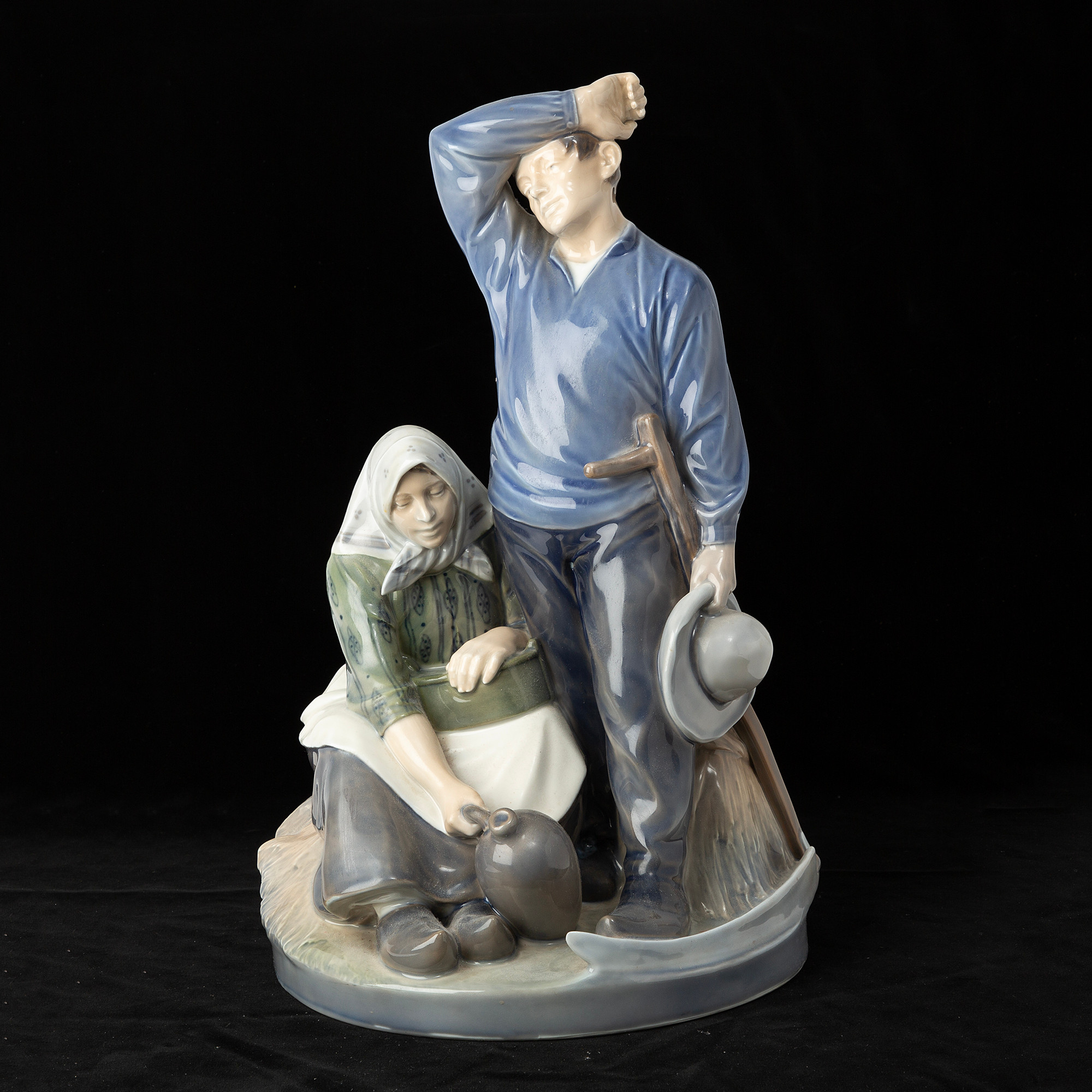 CHRISTIAN THOMSEN. Figurin, porslin, Royal Copenhagen.