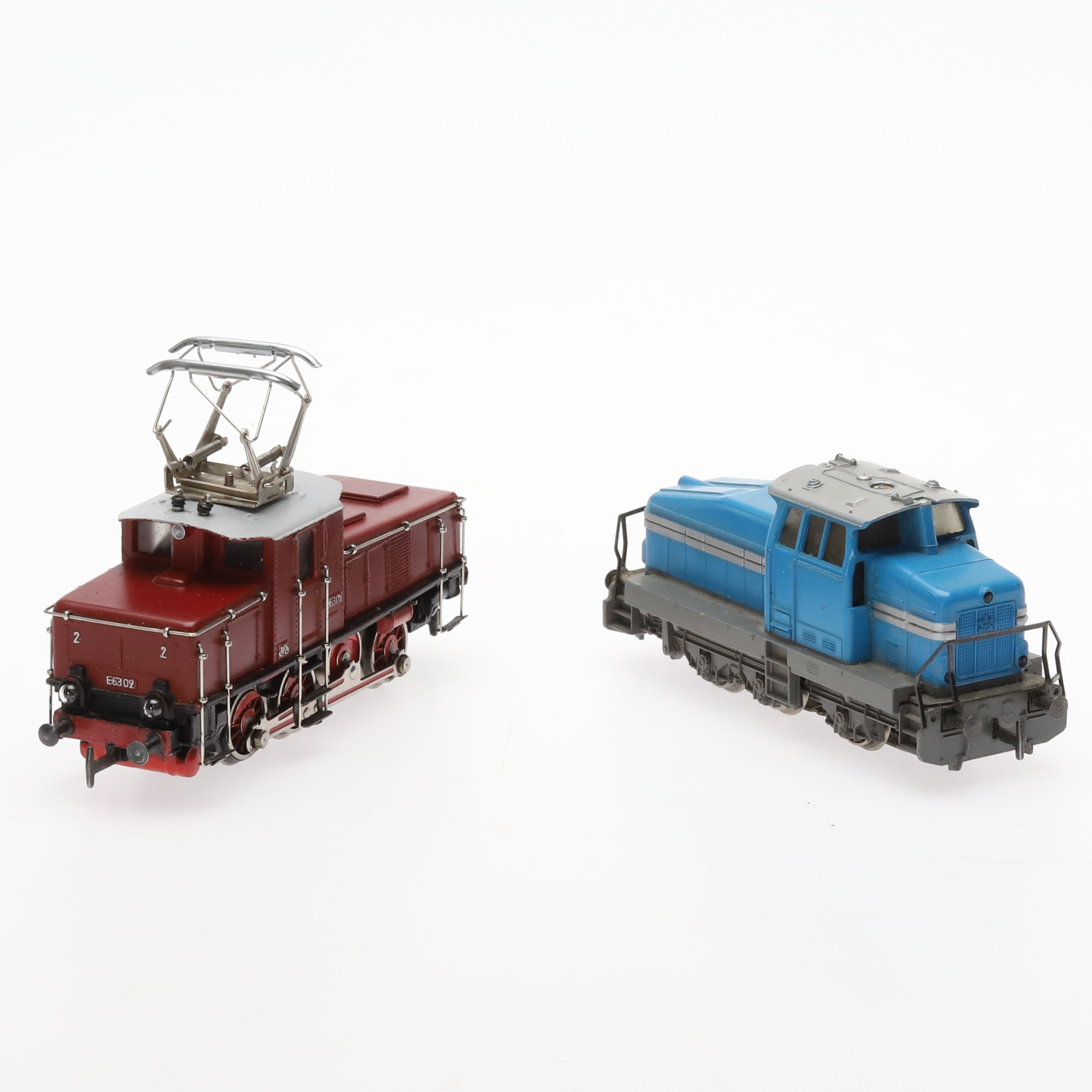 MÄRKLIN. LOK. 2 st. 3078 samt 3001.