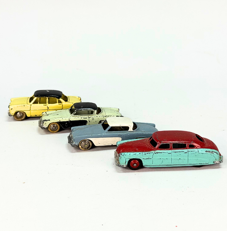 DINKY TOYS, Made in England.