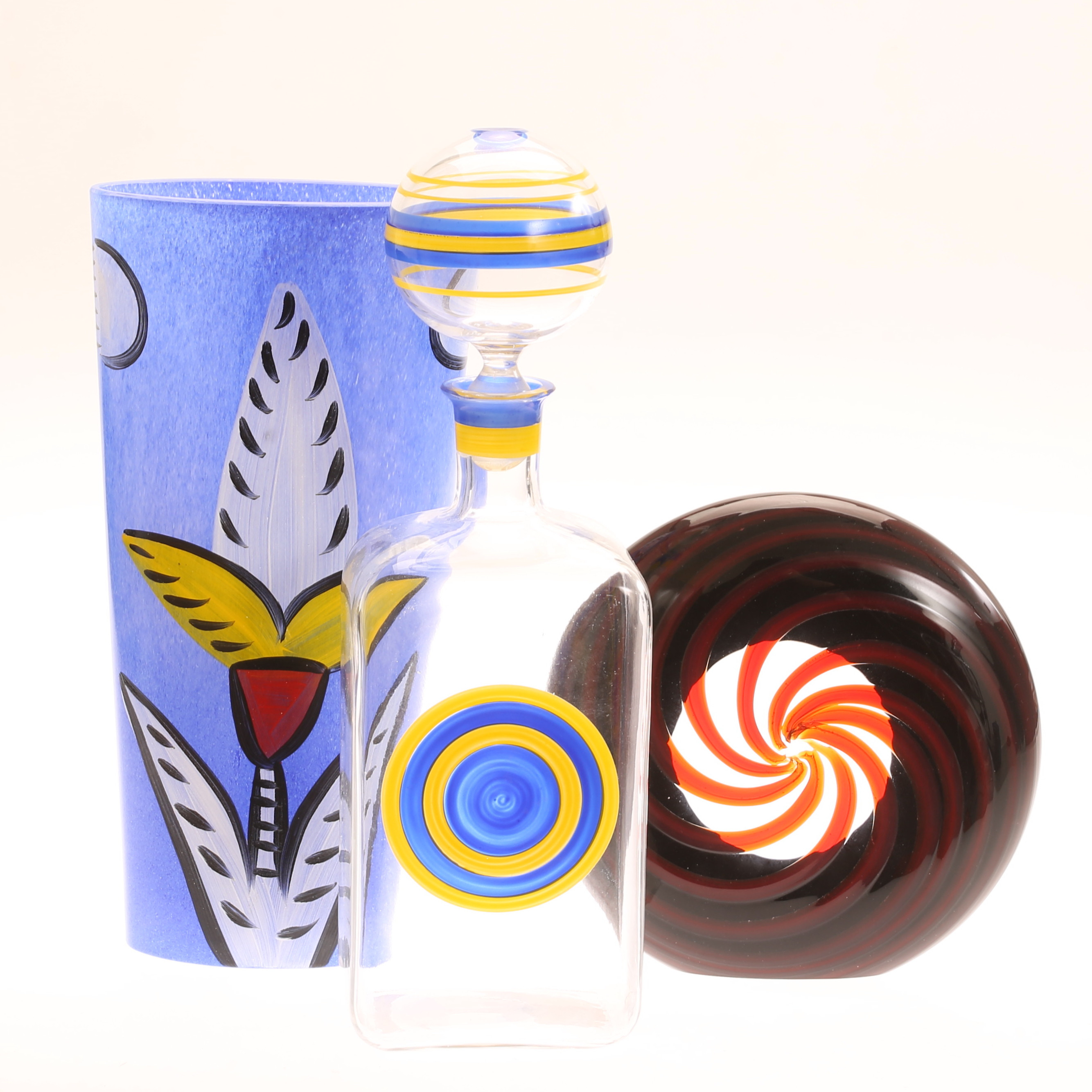 GLASFÖREMÅL, 3 delar, 1900-tal.