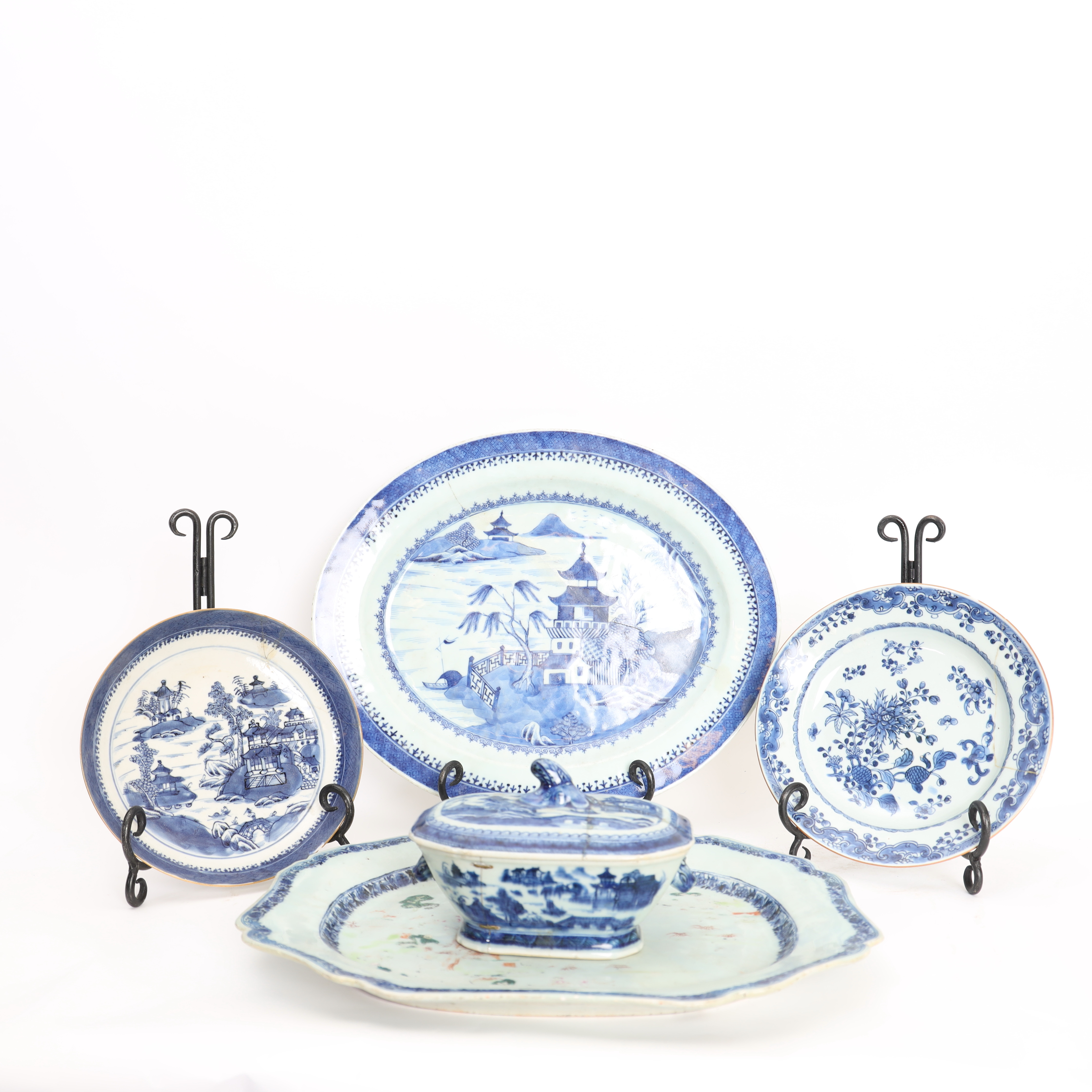 PORSLIN, 5 delar, 1700/1800-tal.