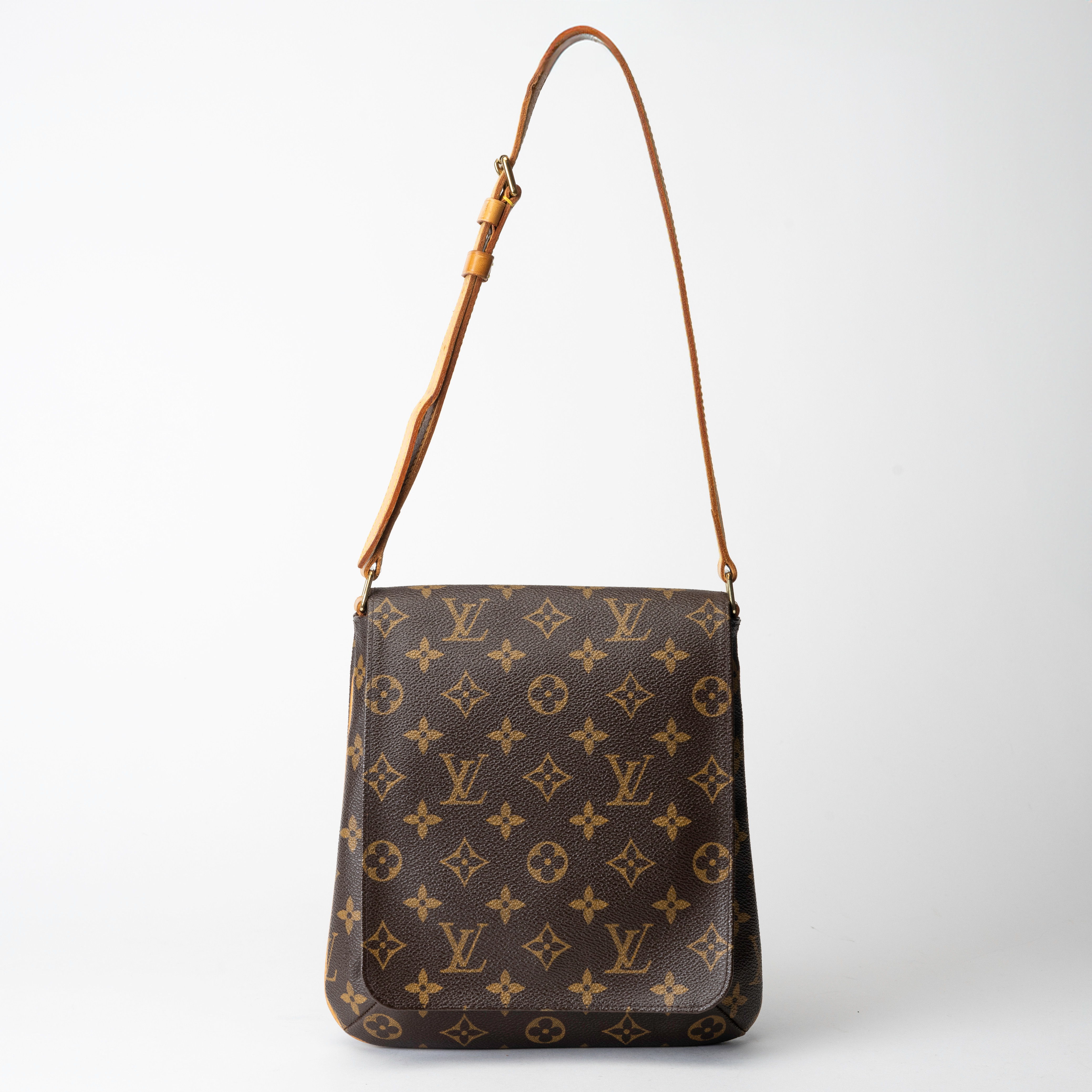 LOUIS VUITTON. Väska, "Monogram Canvas Musette Salsa Short strap", Spanien 1999.