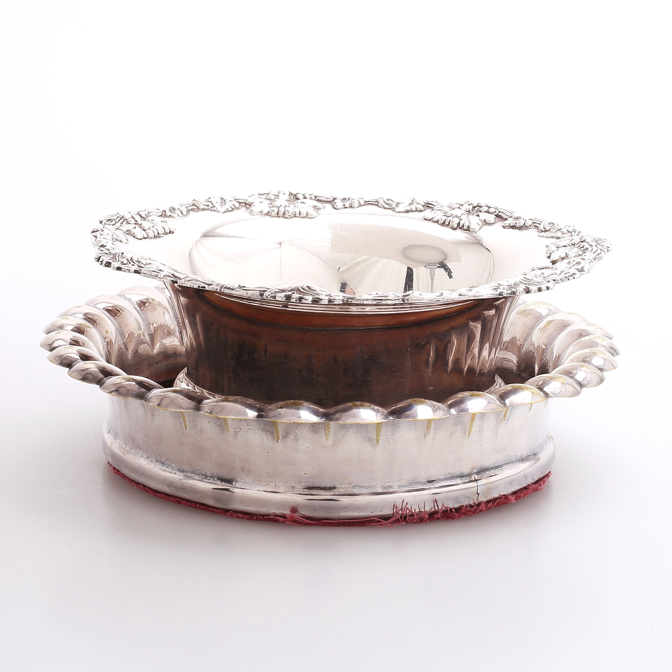 COASTERS/FLASKSTÄLL, 2 st, nysilver mm, 1900-tal.