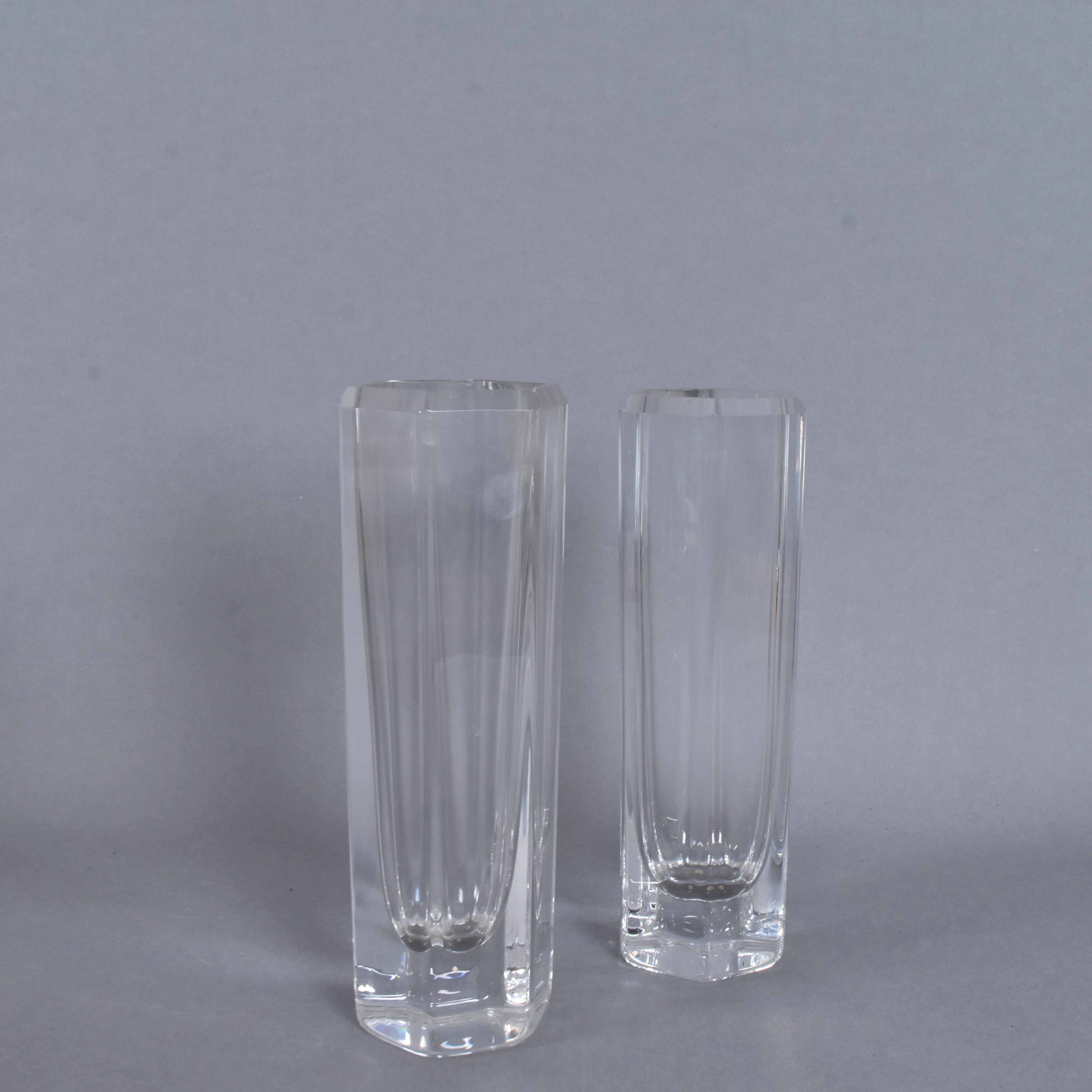 BENGT EDENFALK. vaser, 2 st, slipat glas, Kosta.