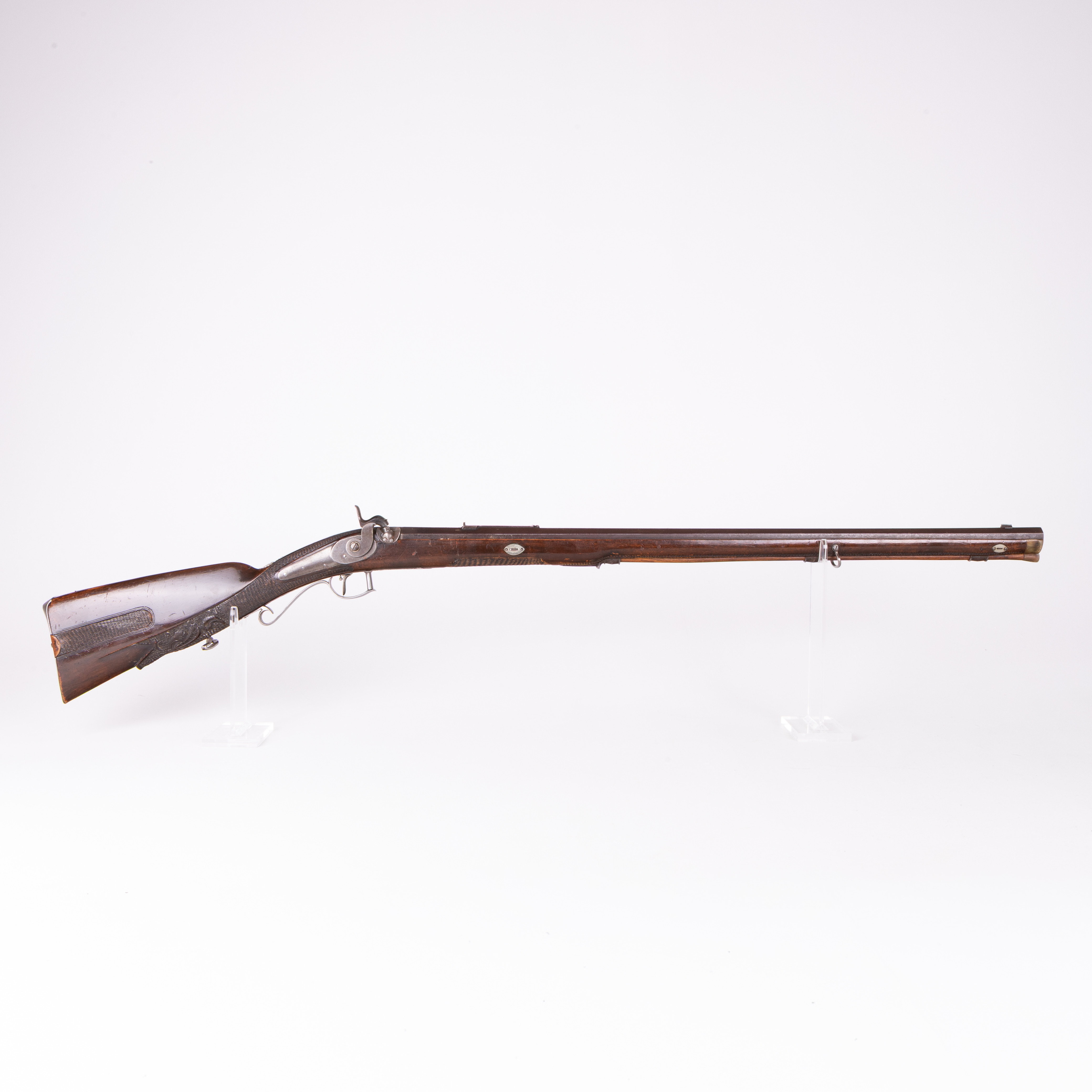 SLAGLÅSSTUDSARE, med snidad kolv, Sverige, 1800-tal.