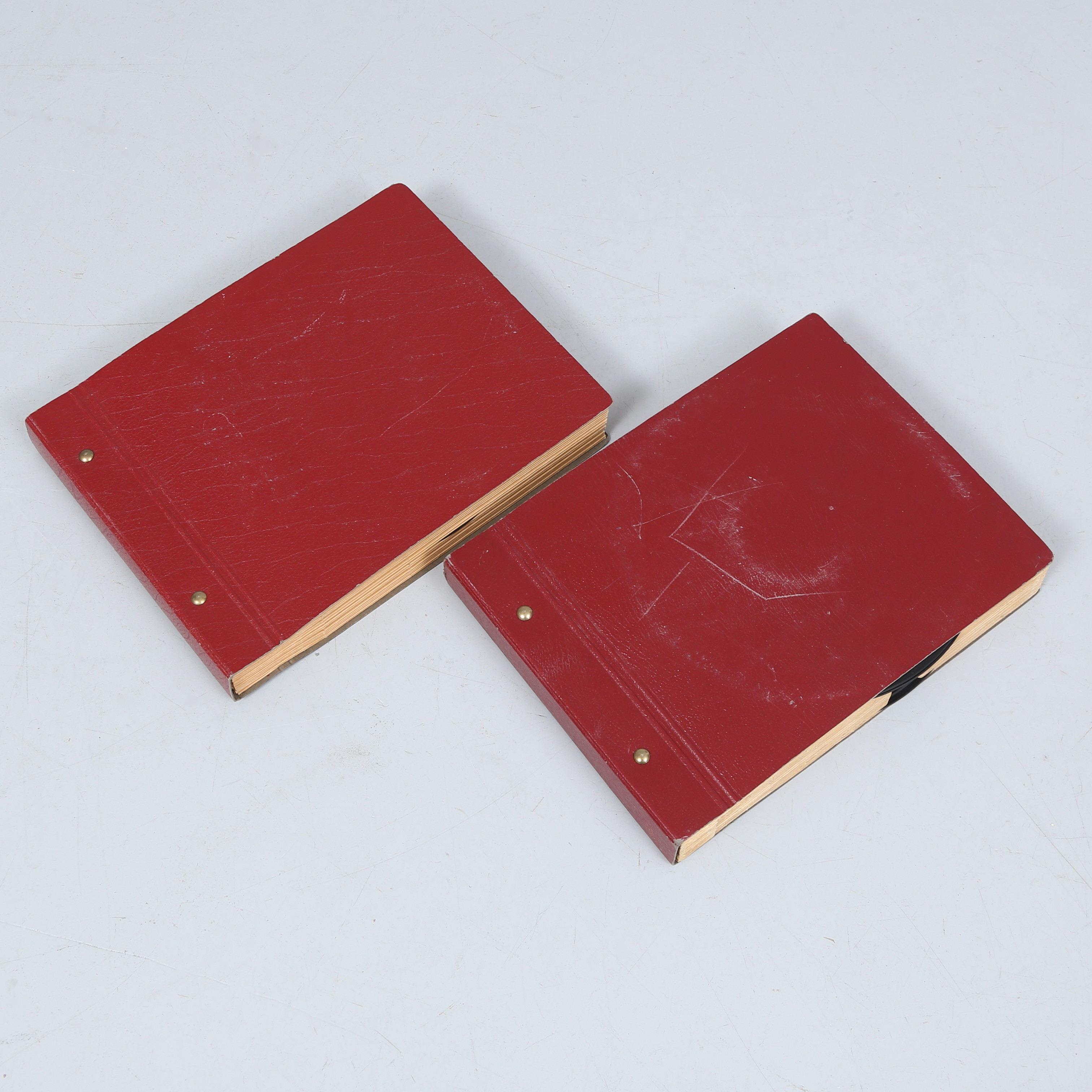 ALBUM, 2 st, stenkakor.